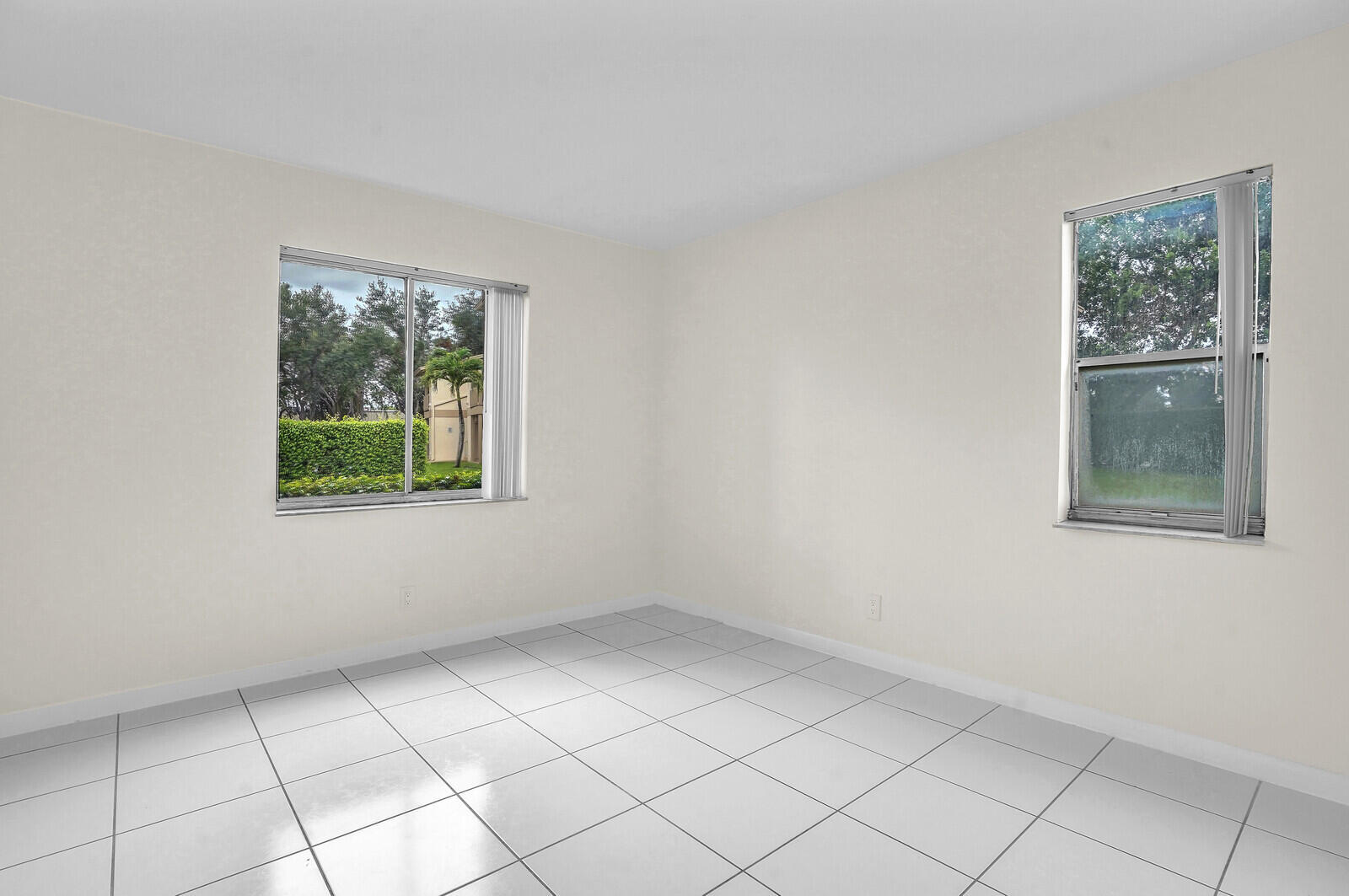 1854 Abbey Road 101 Property Photo 13