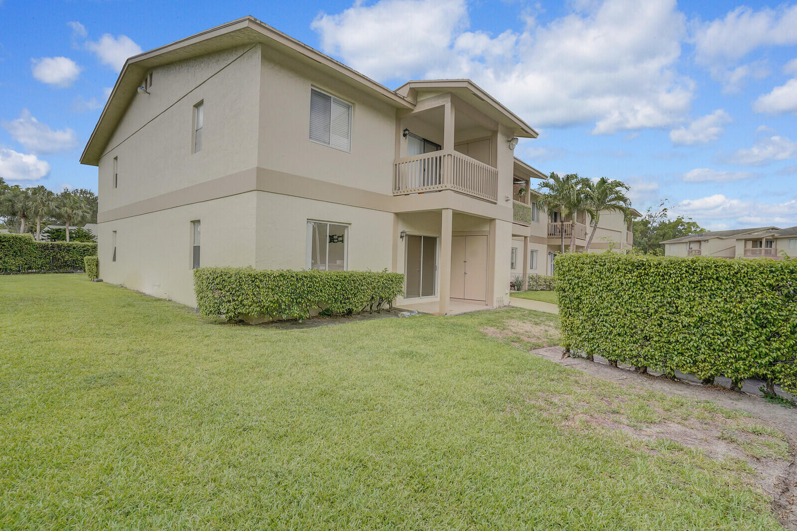 1854 Abbey Road 101 Property Photo 19