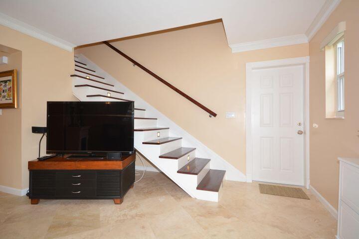 1920 S Ocean Boulevard 10 Property Photo 2