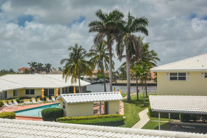 1920 S Ocean Boulevard 10 Property Photo 18