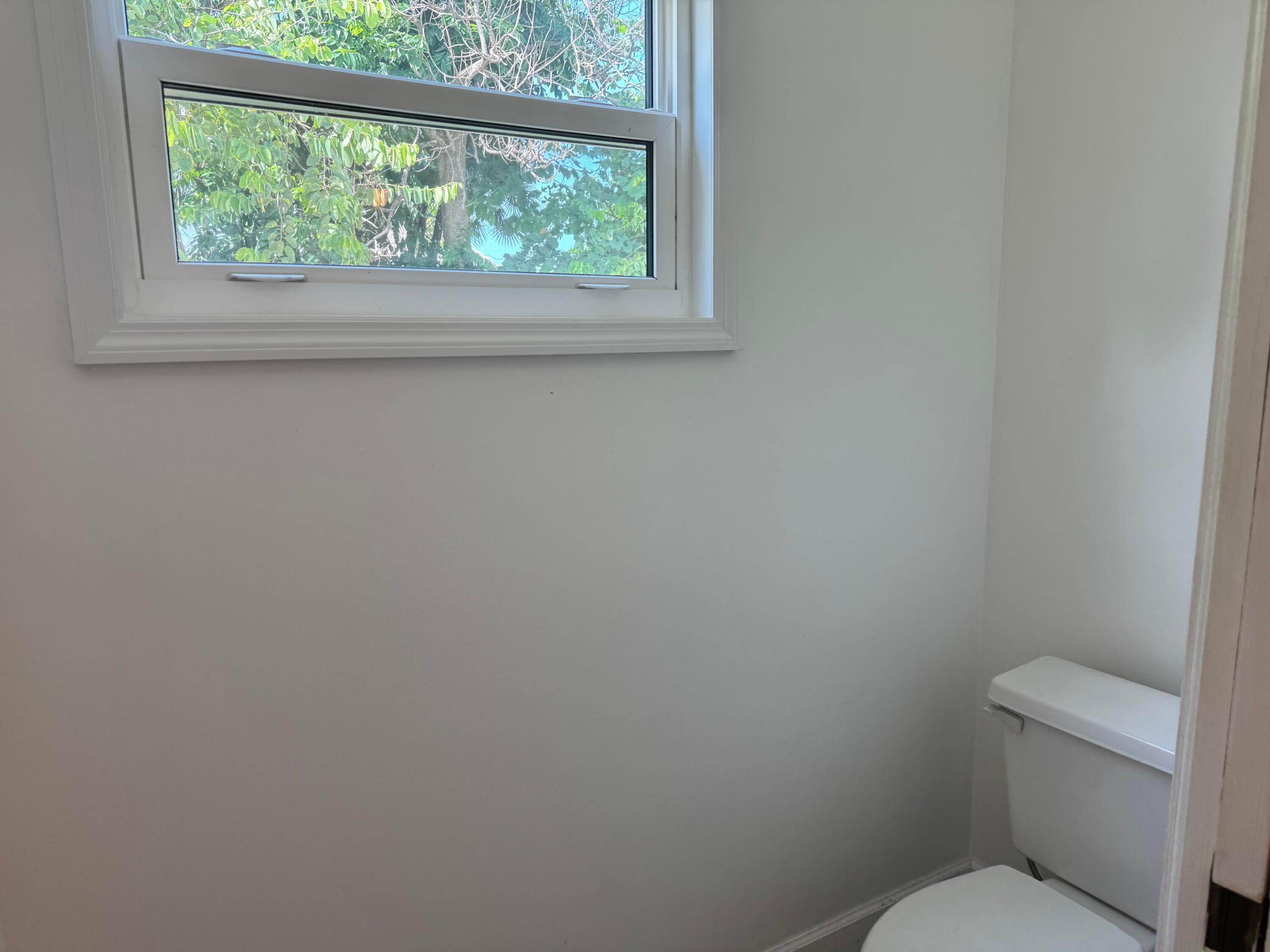 13605 S Indian River Drive Property Photo 35