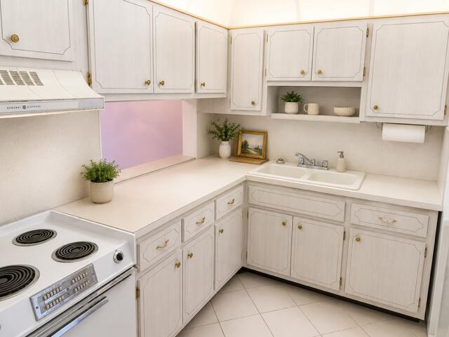 2668 Garden Drive N 311 Property Photo 3