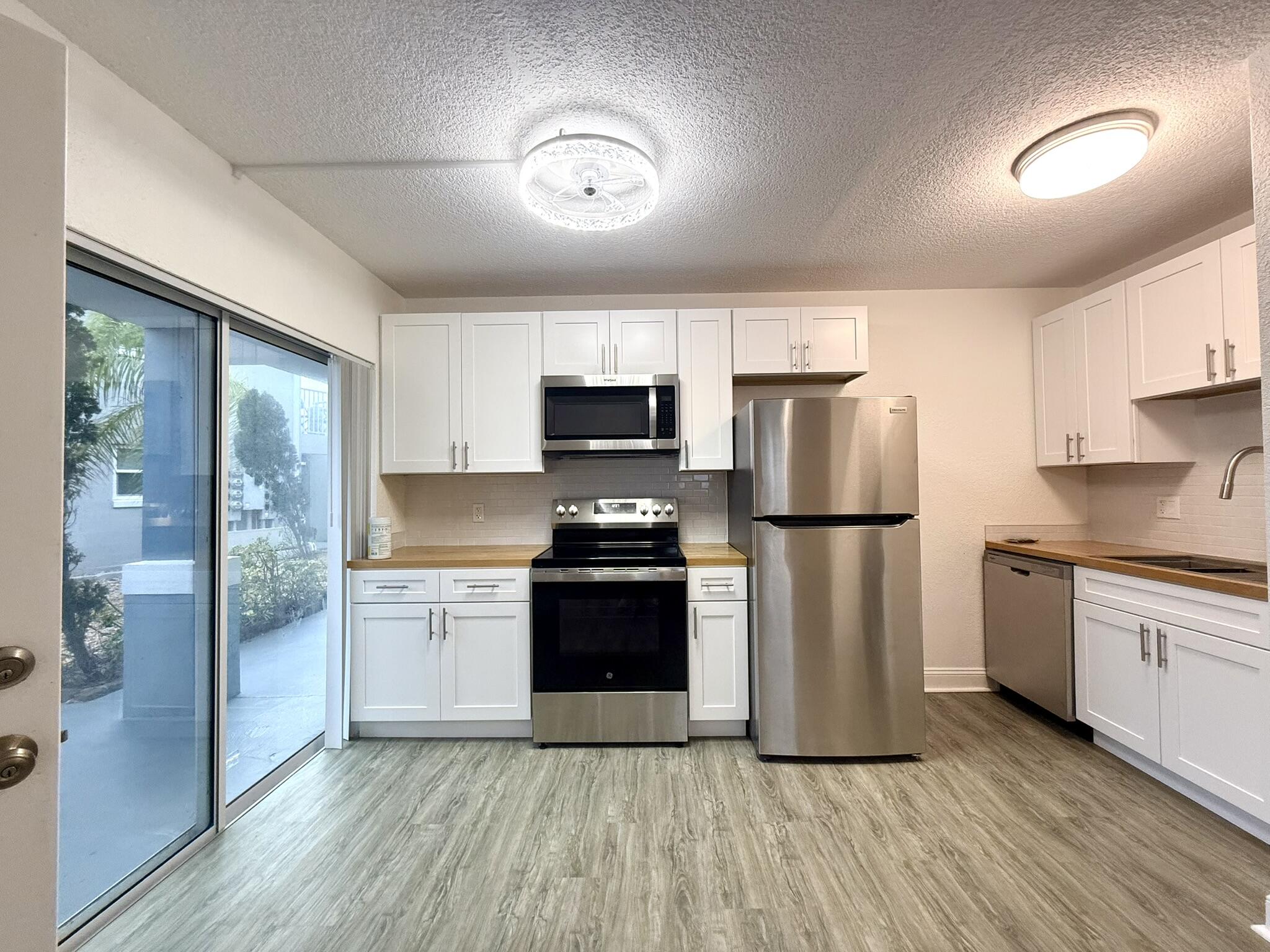 436 AUBURN 105 Property Photo 1
