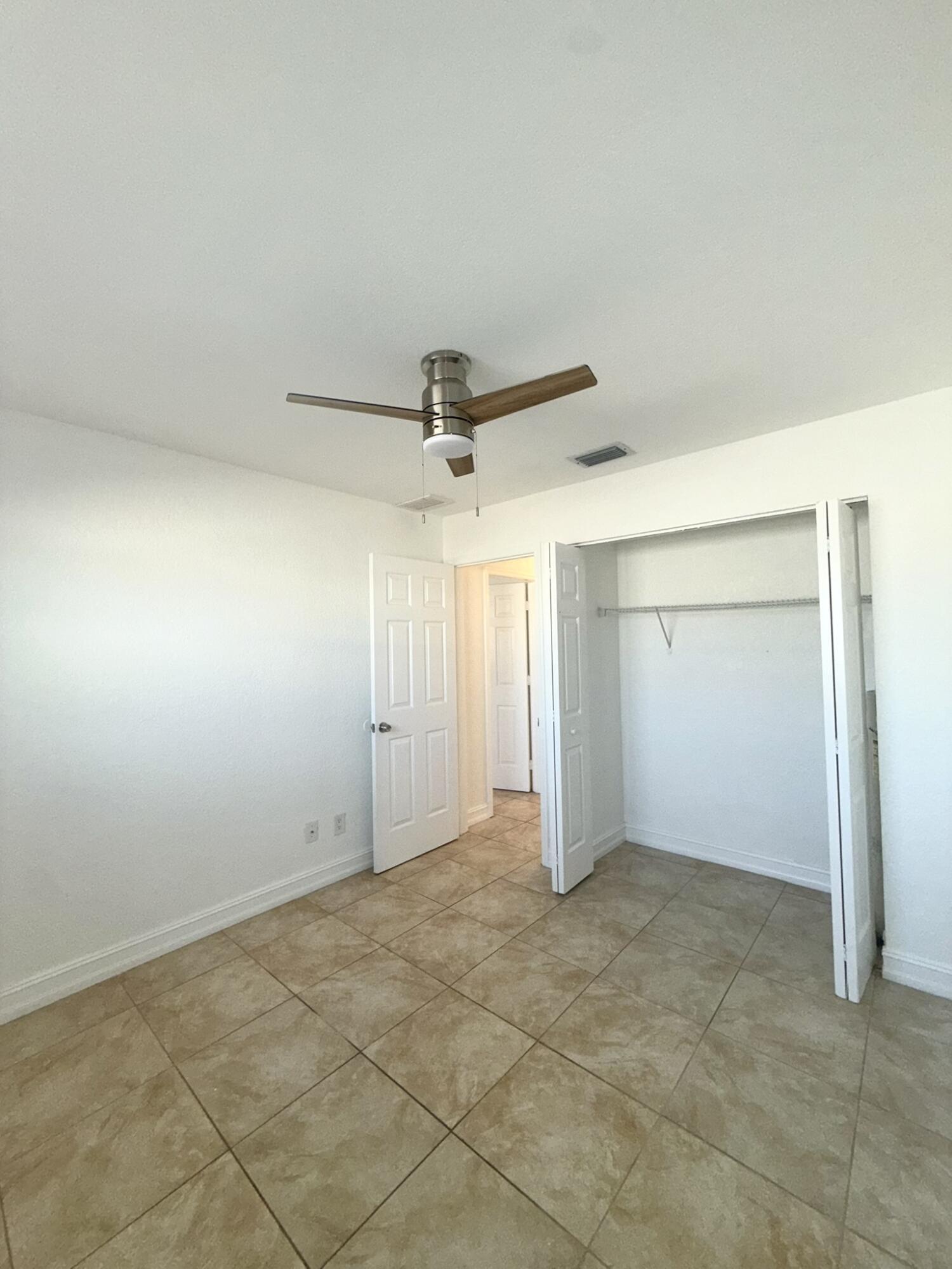 436 Auburn 203 Property Photo 15