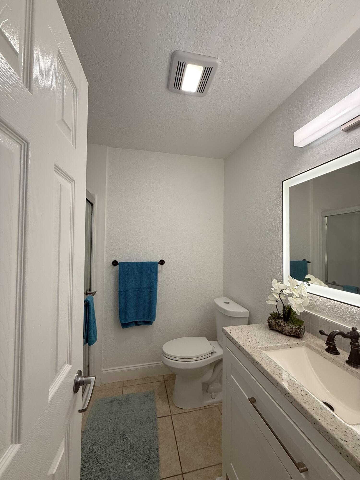 436 Auburn 203 Property Photo 17