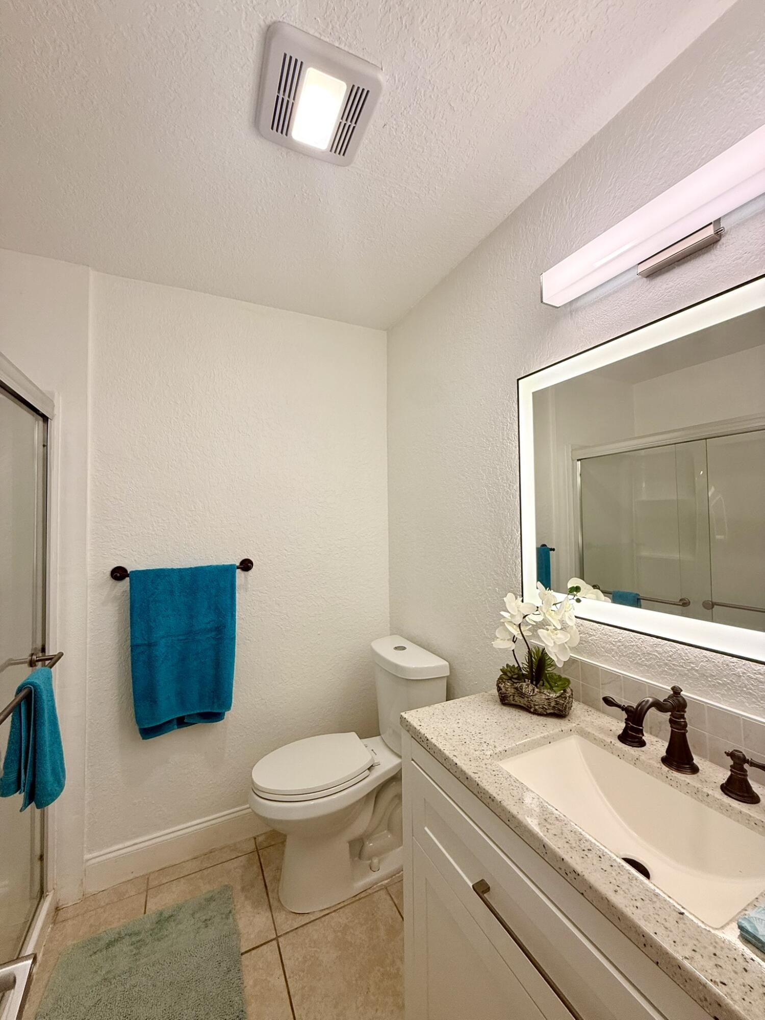 436 Auburn 203 Property Photo 21