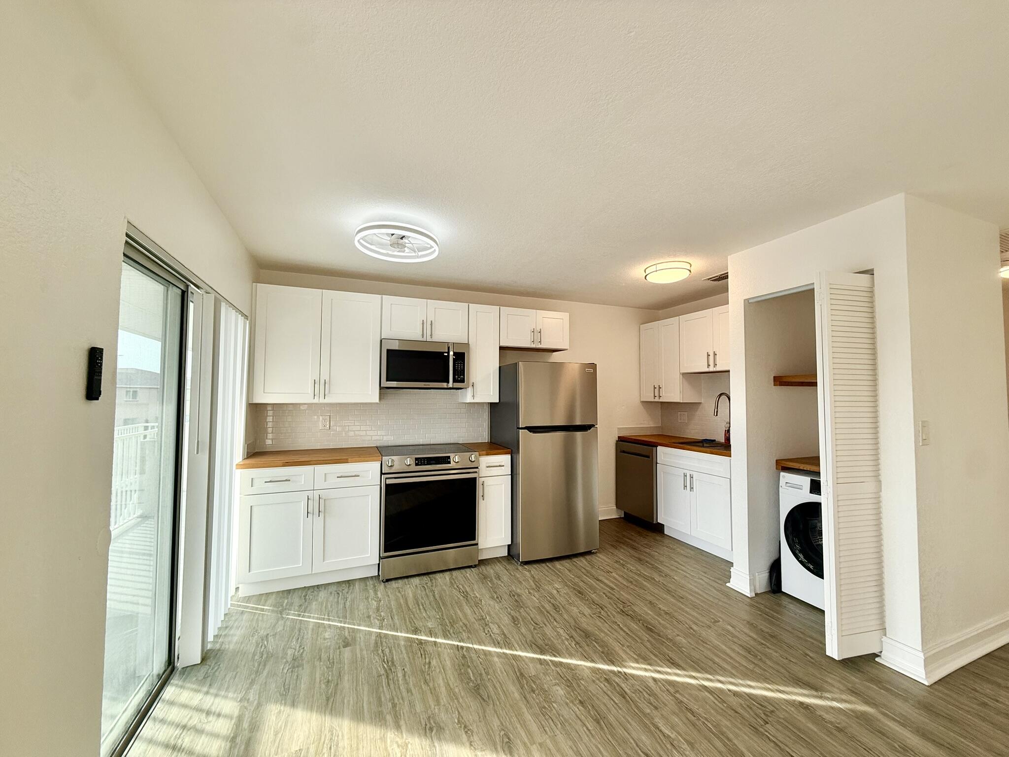 436 Auburn 202 Property Photo 5