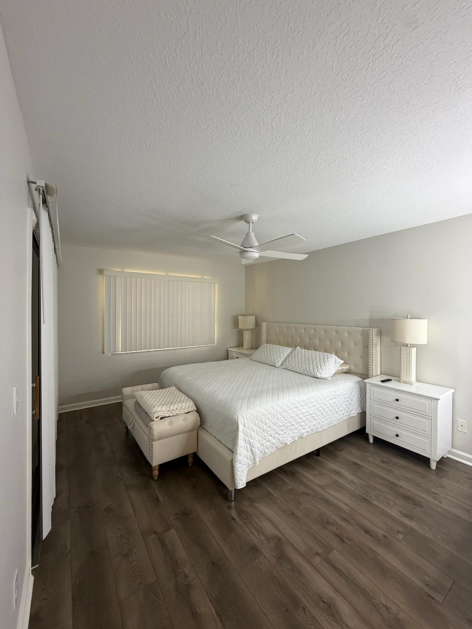 107 Half Moon Circle D Property Photo 11
