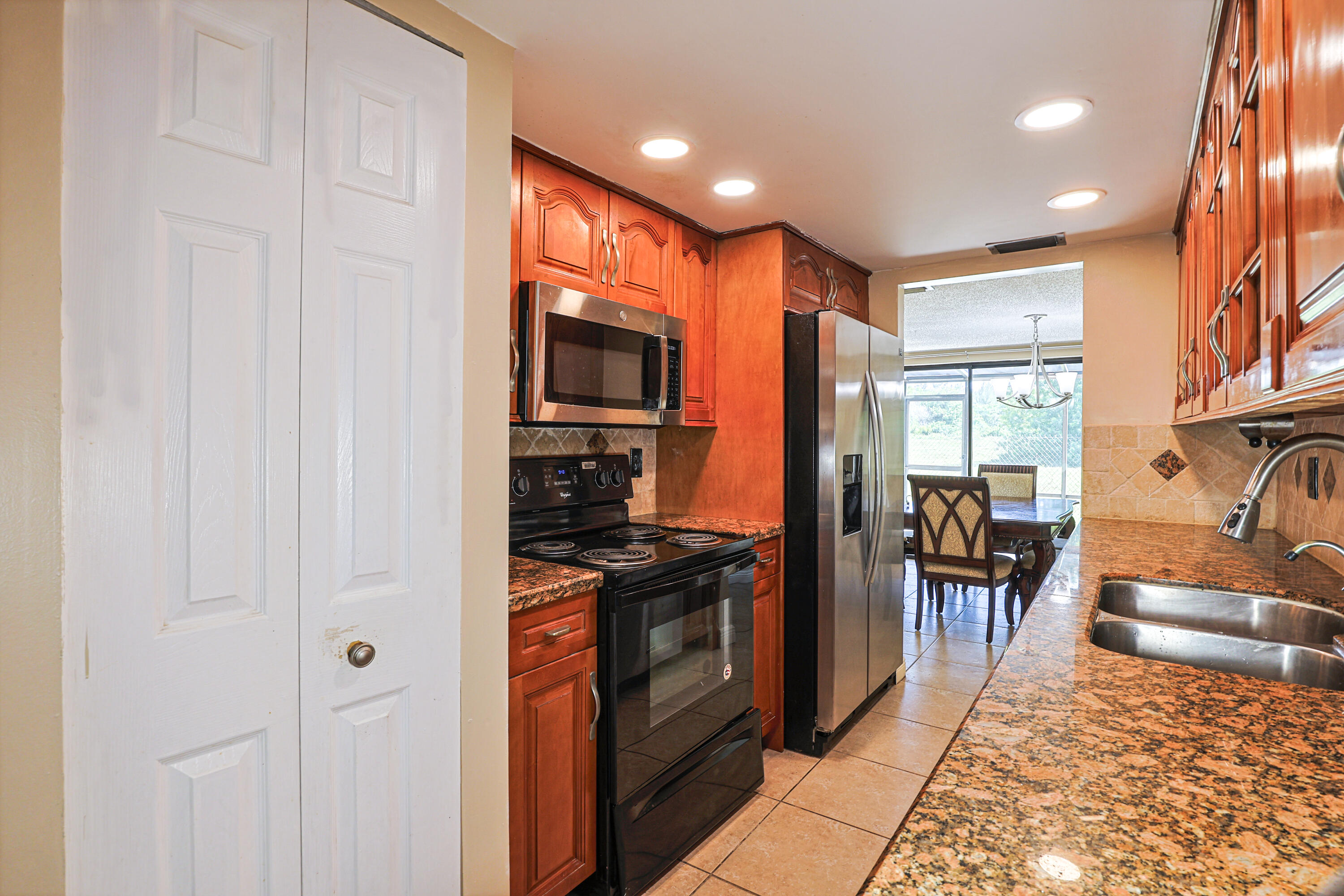 B26068463 Property Photo 9