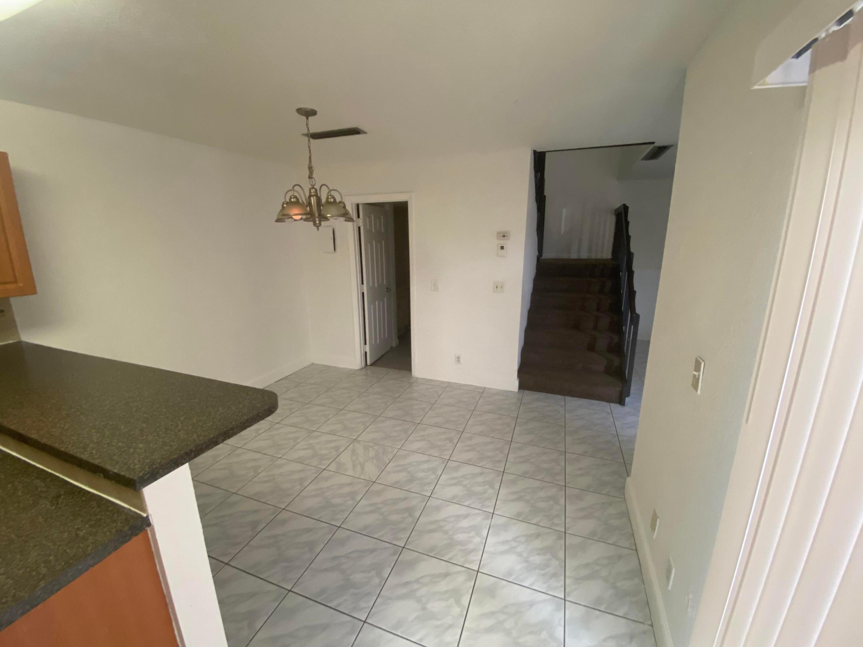 2370 Waterside Drive Property Photo 3
