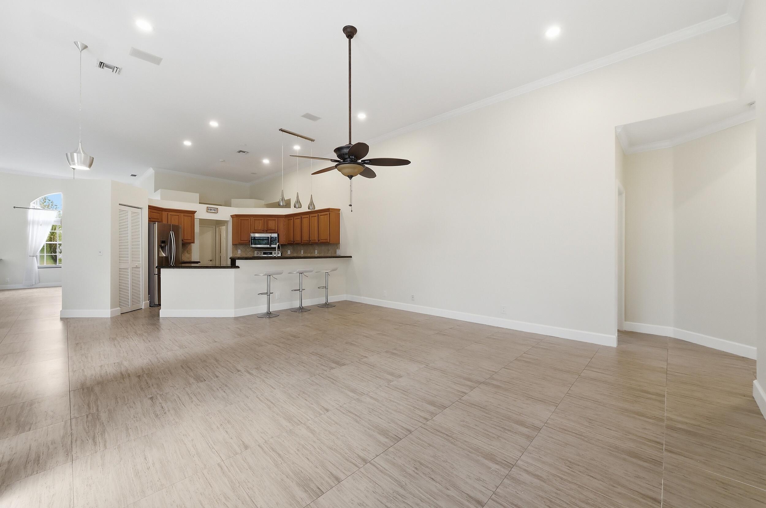 2644 Miller Court Property Photo 8