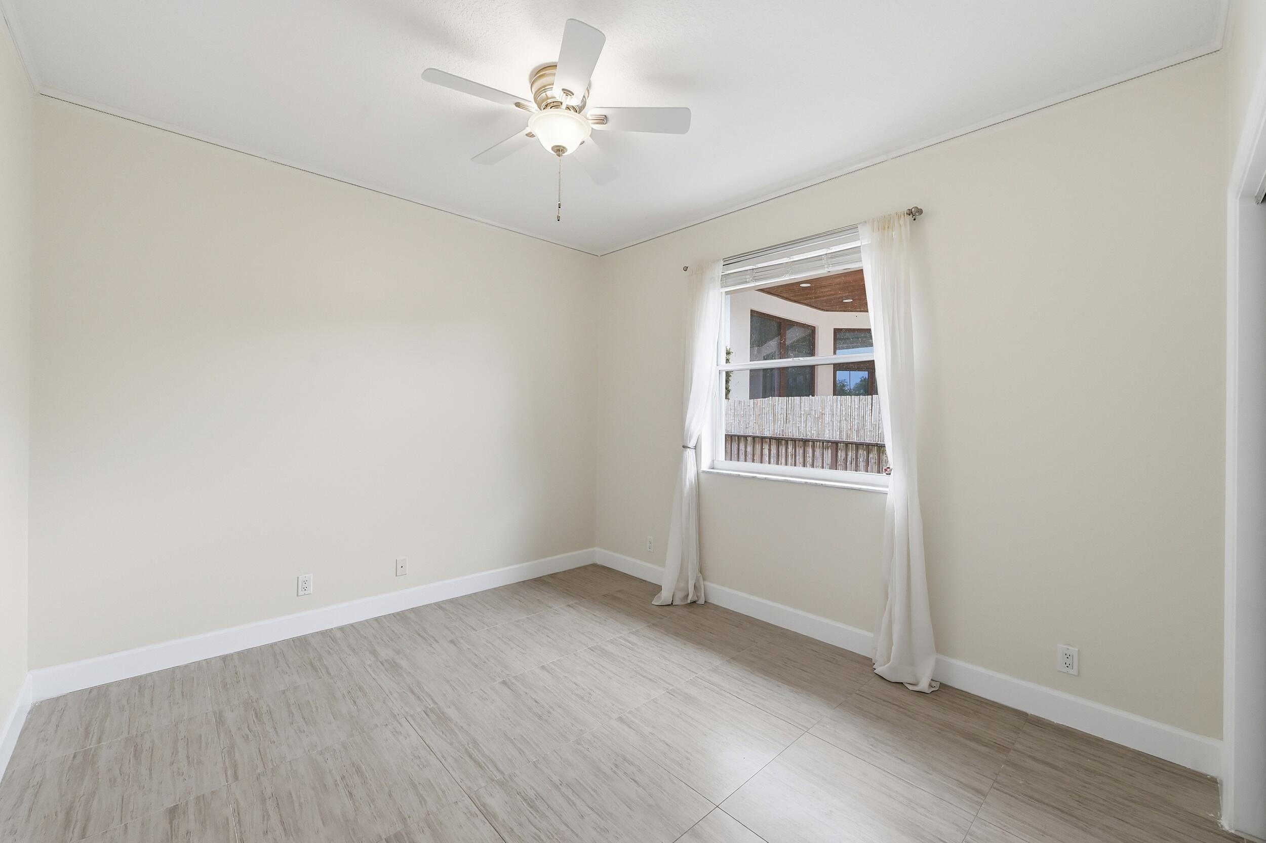 2644 Miller Court Property Photo 18
