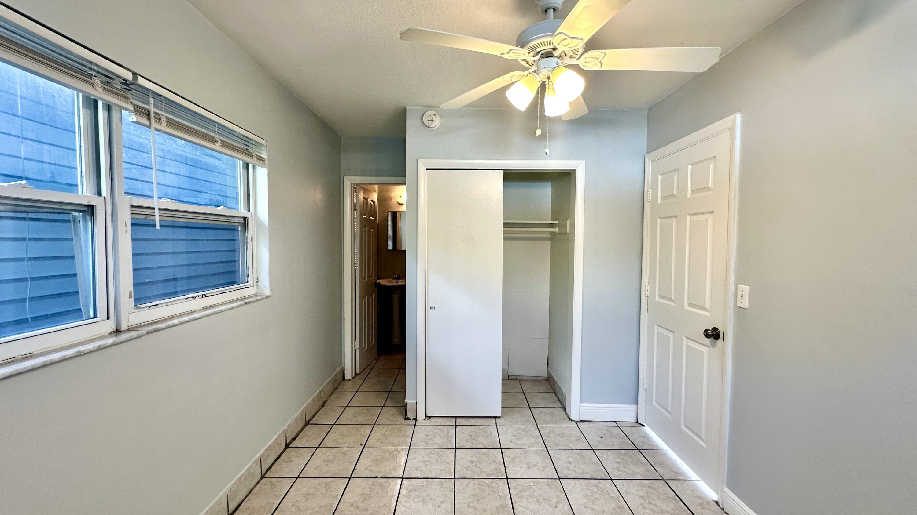 601 N K Street 2 Property Photo 6