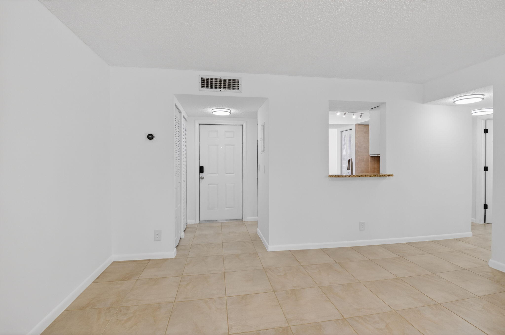 10 Willowbrook Lane 207 Property Photo 25