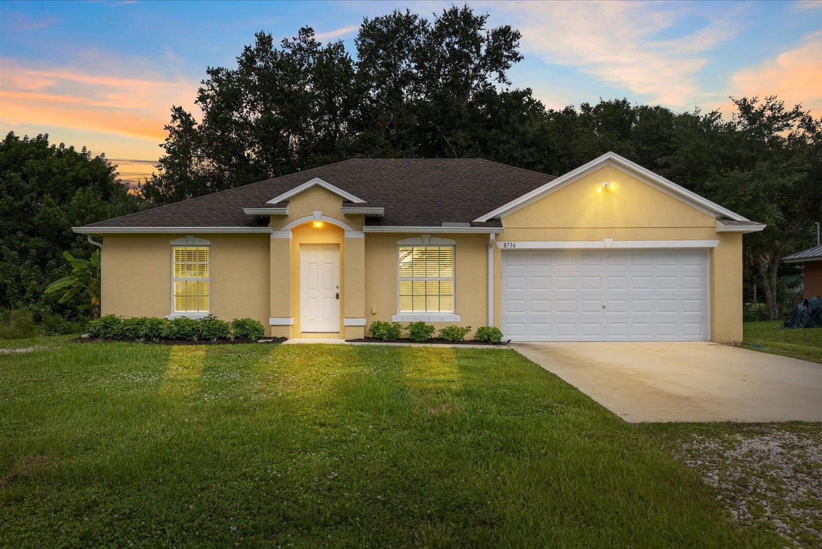 8736 98th Court Property Photo 2