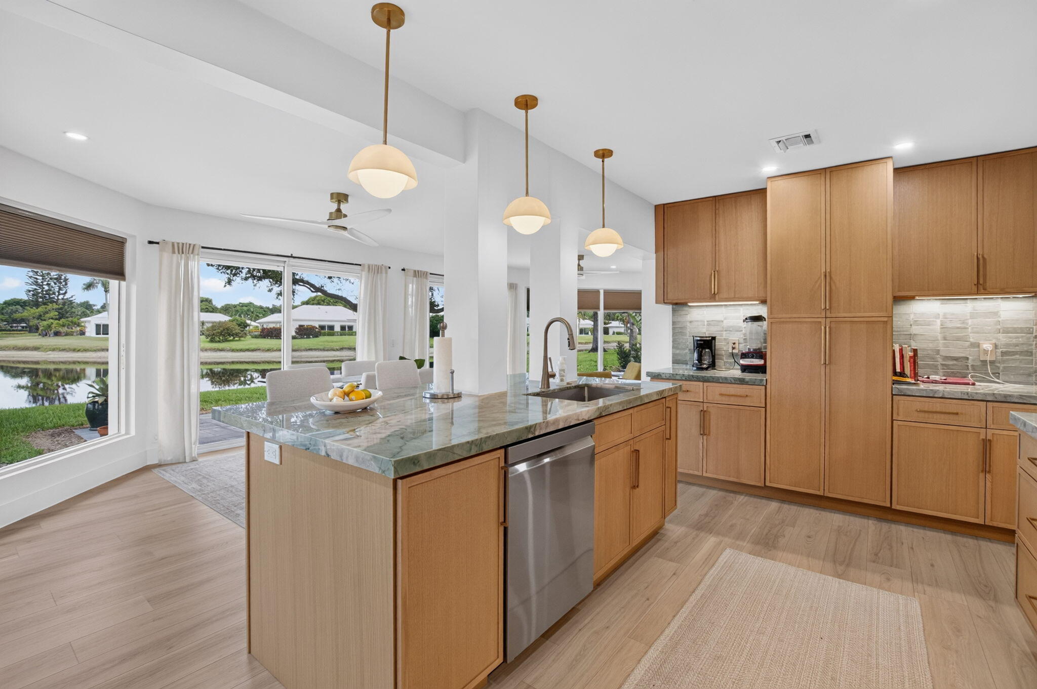 8 Slash Pine Drive Property Photo 16