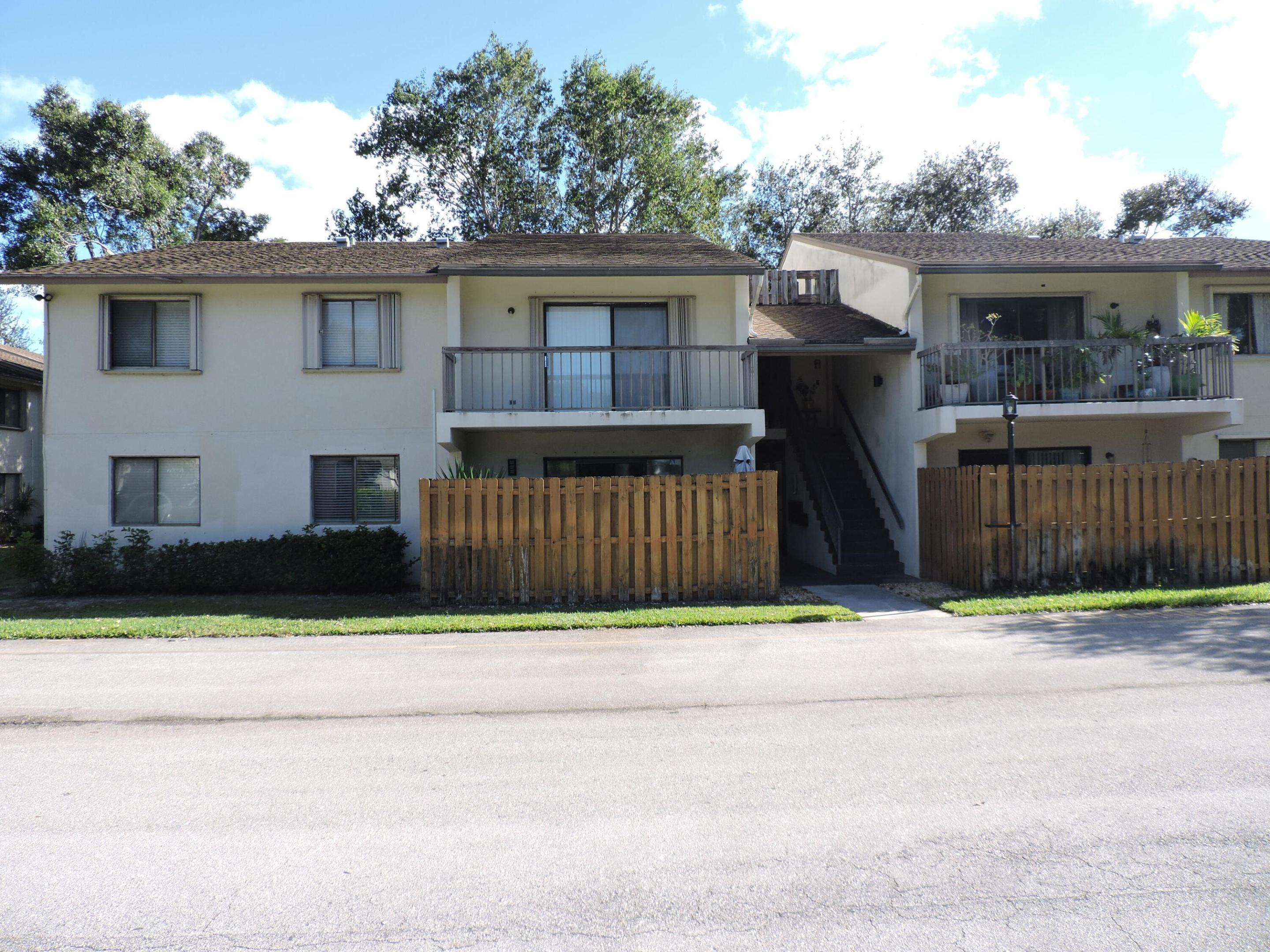 3402 Gardens East Drive 7A Property Photo 1