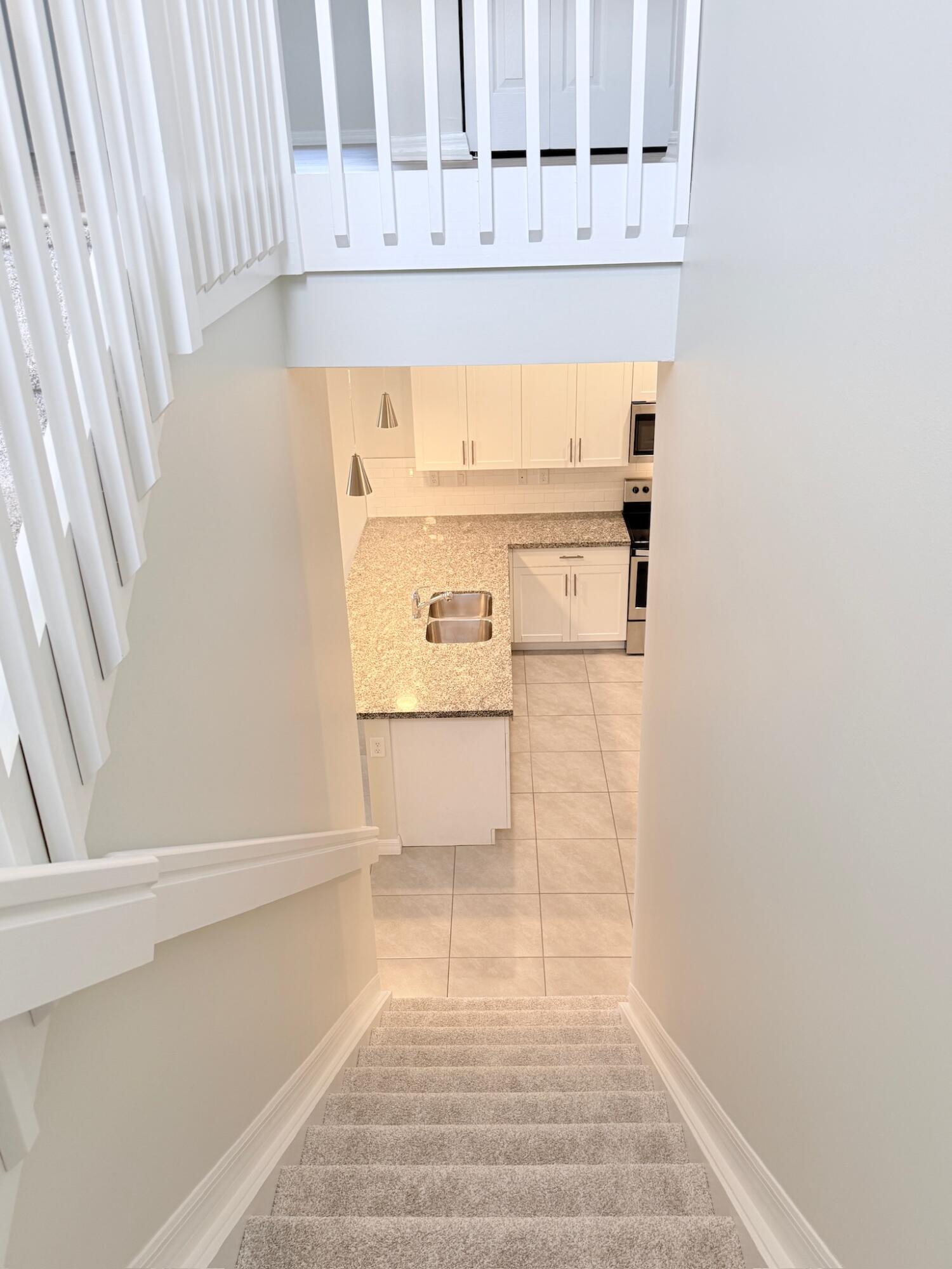 5489 Soria Avenue Property Photo 19