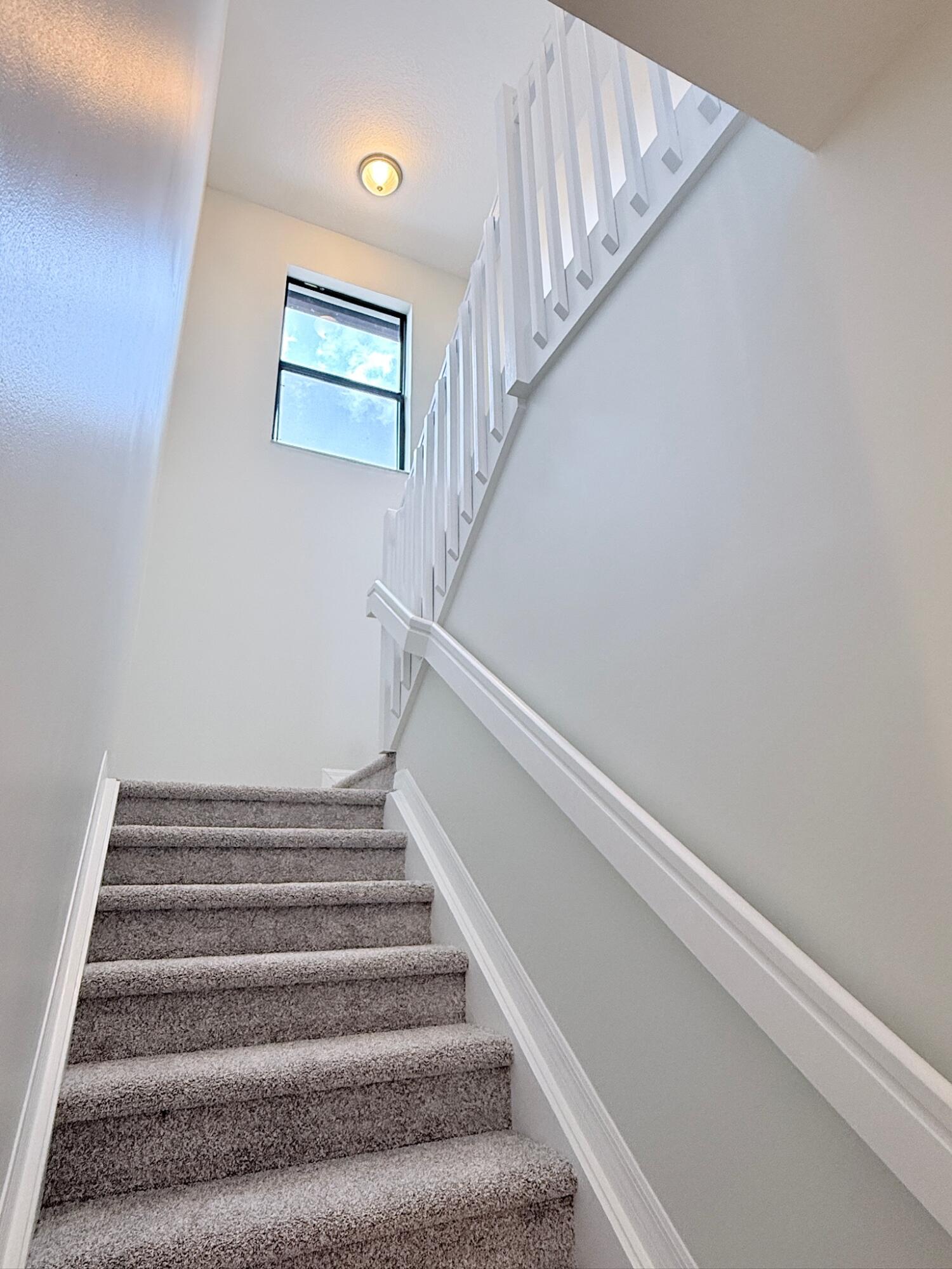 5489 Soria Avenue Property Photo 20