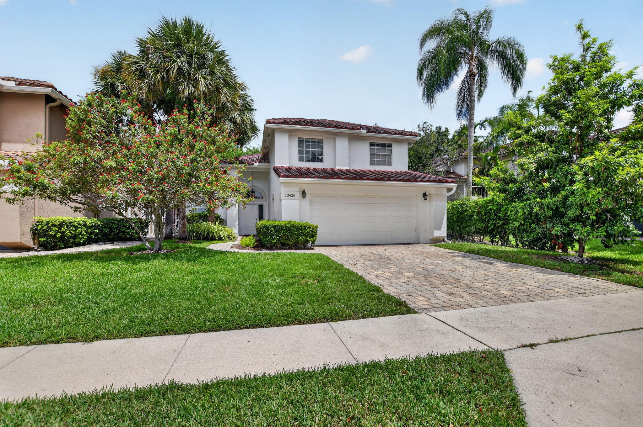 10426 BUENA VENTURA Drive Property Photo 1