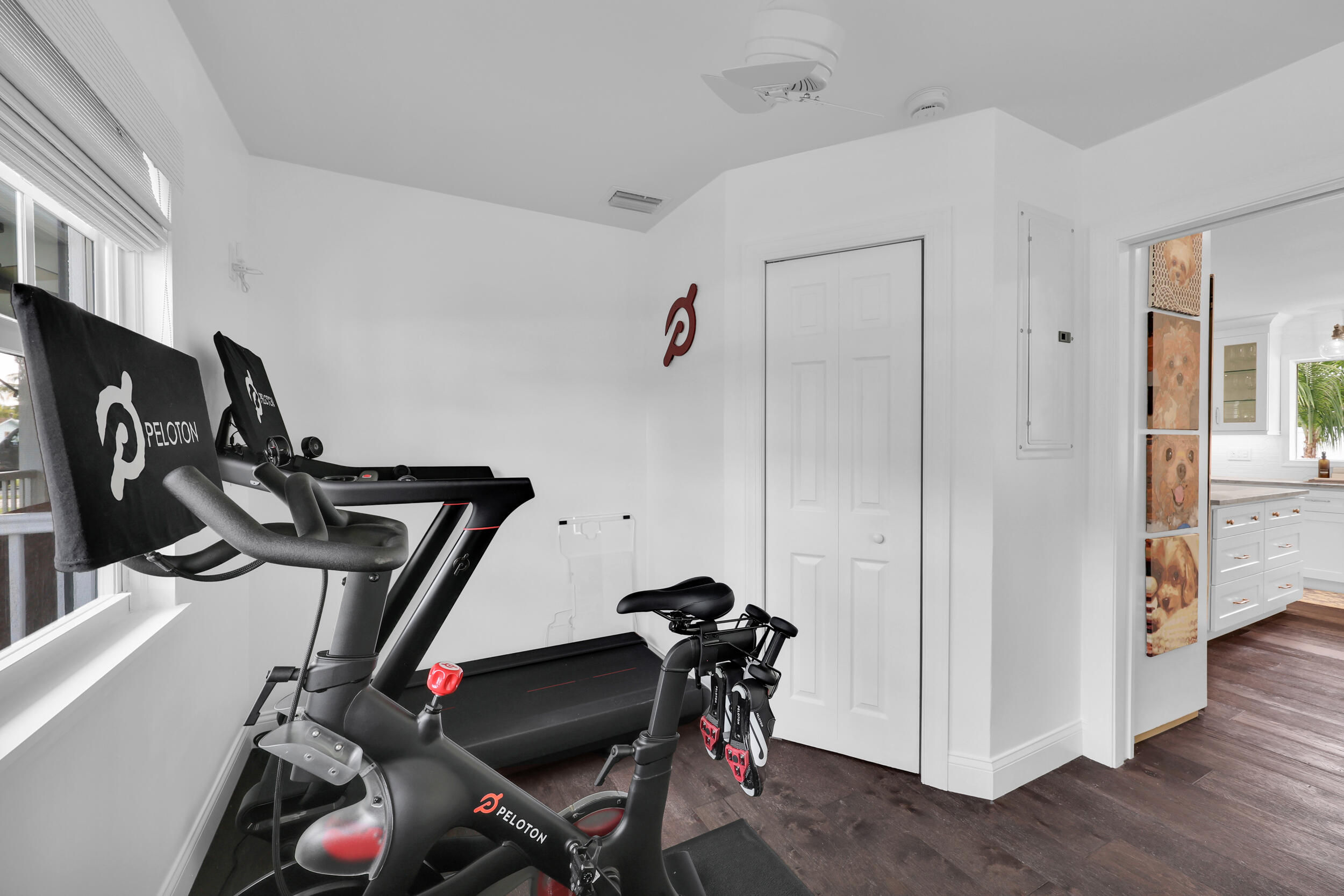 8 Windsor Road W Property Photo 32