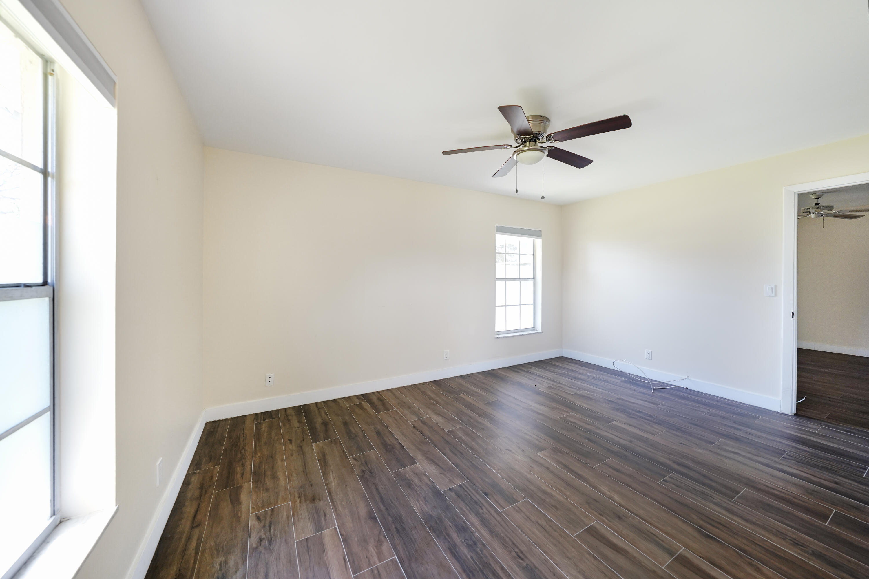 270 Cape Cod Circle B Property Photo 10