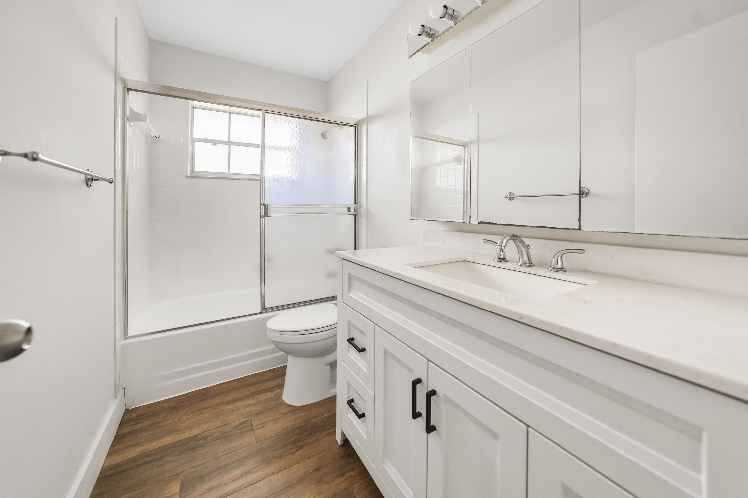 270 Cape Cod Circle B Property Photo 15