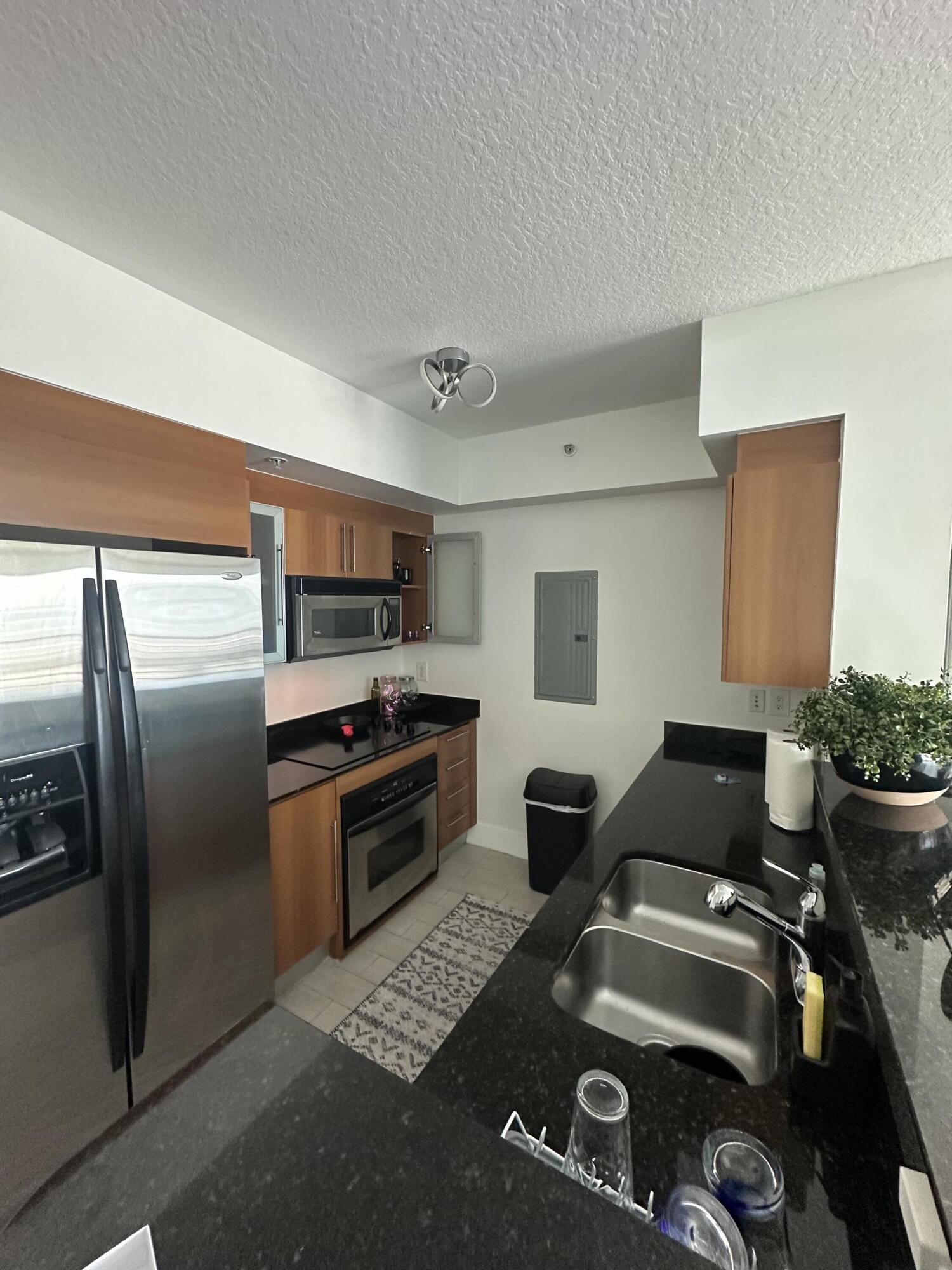 325 S Biscayne Boulevard 2617 Property Photo 6