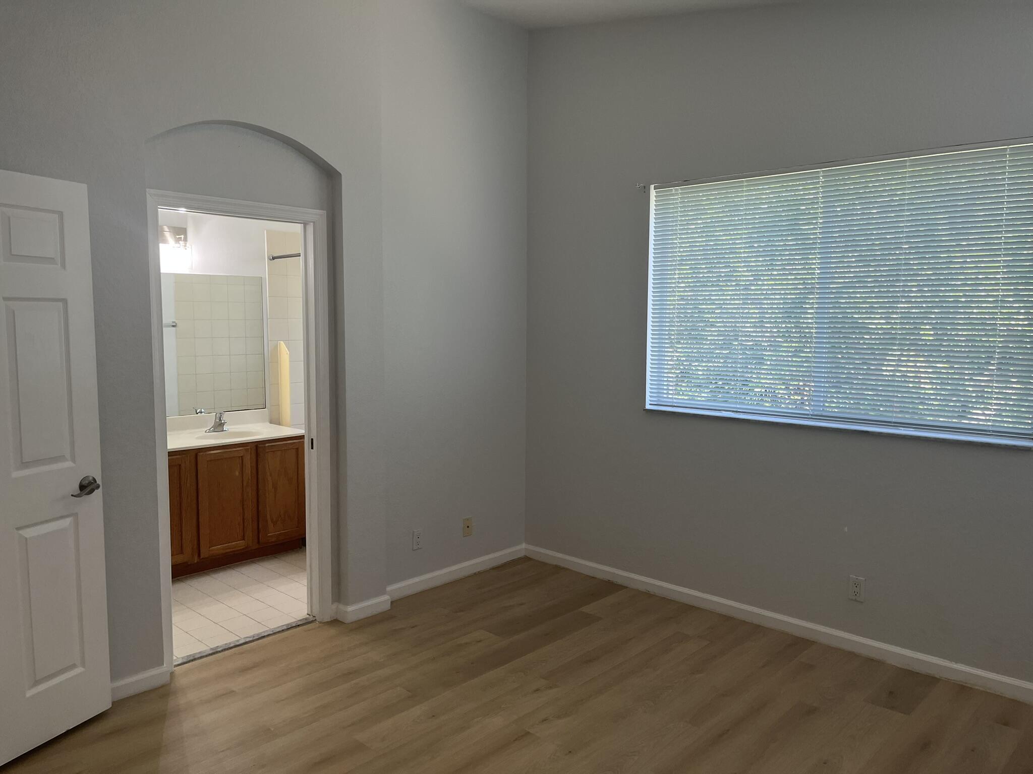 3231 Laurel Ridge Circle Property Photo 12