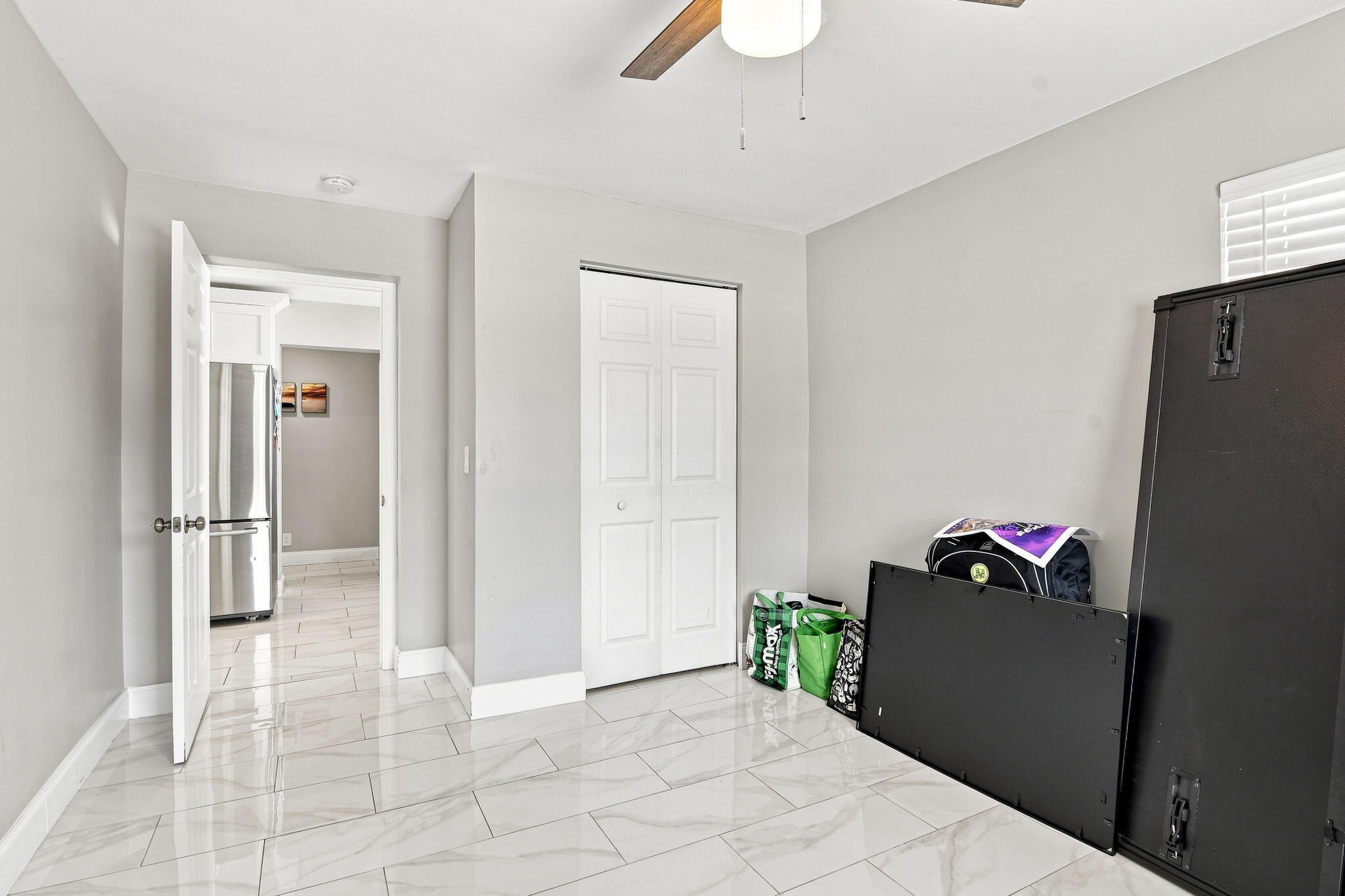1217 W 32nd Street Property Photo 17