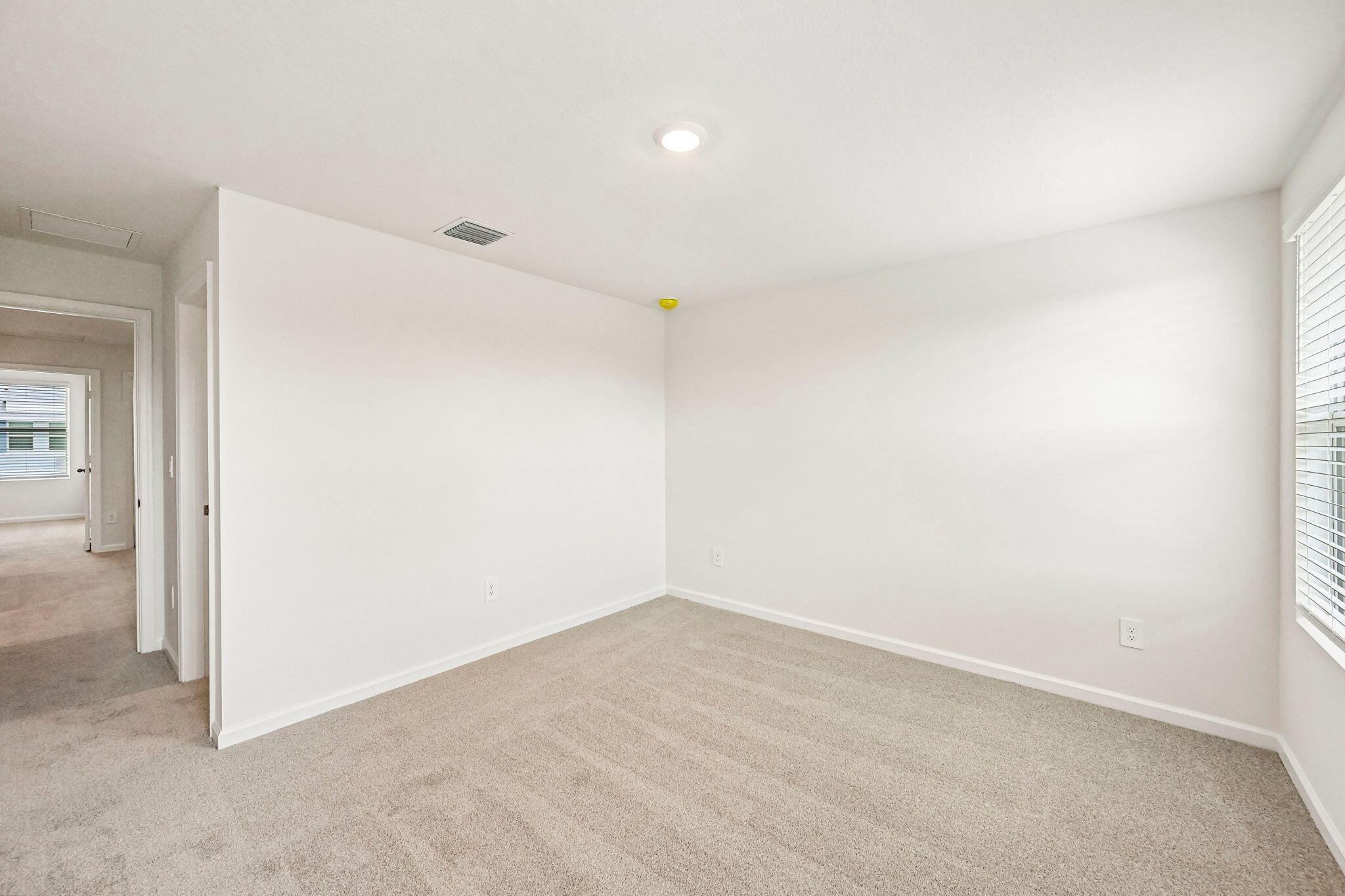646 Salisbury Circle Property Photo 28