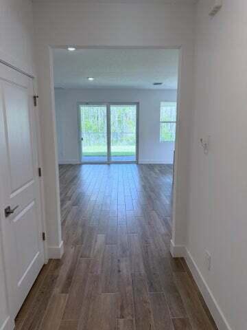 6560 Se Park Trace Drive Property Photo 7