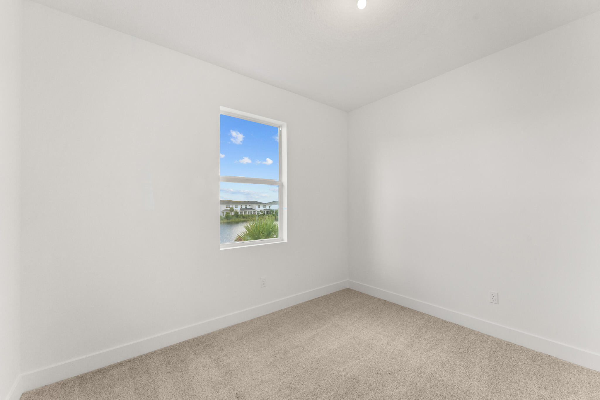 3637 Nw Solange Court Property Photo 9