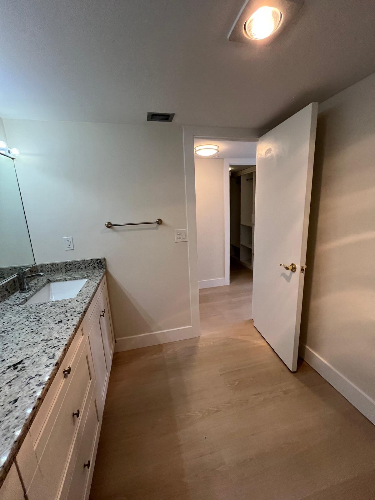 3555 S Ocean Boulevard 411 Property Photo 32