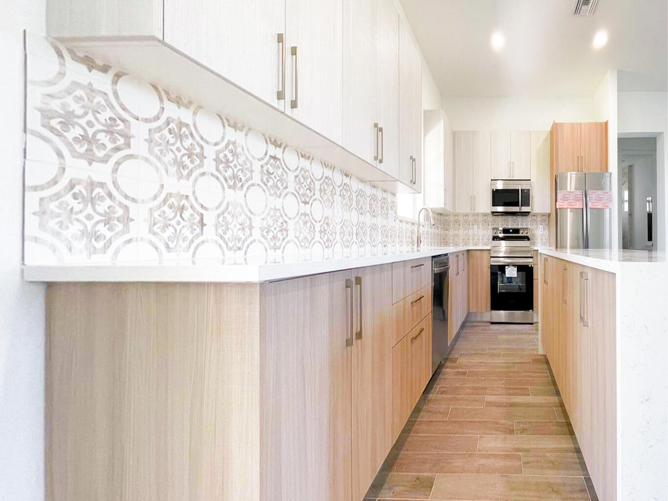 15101 Brainbridge Circle Property Photo 8