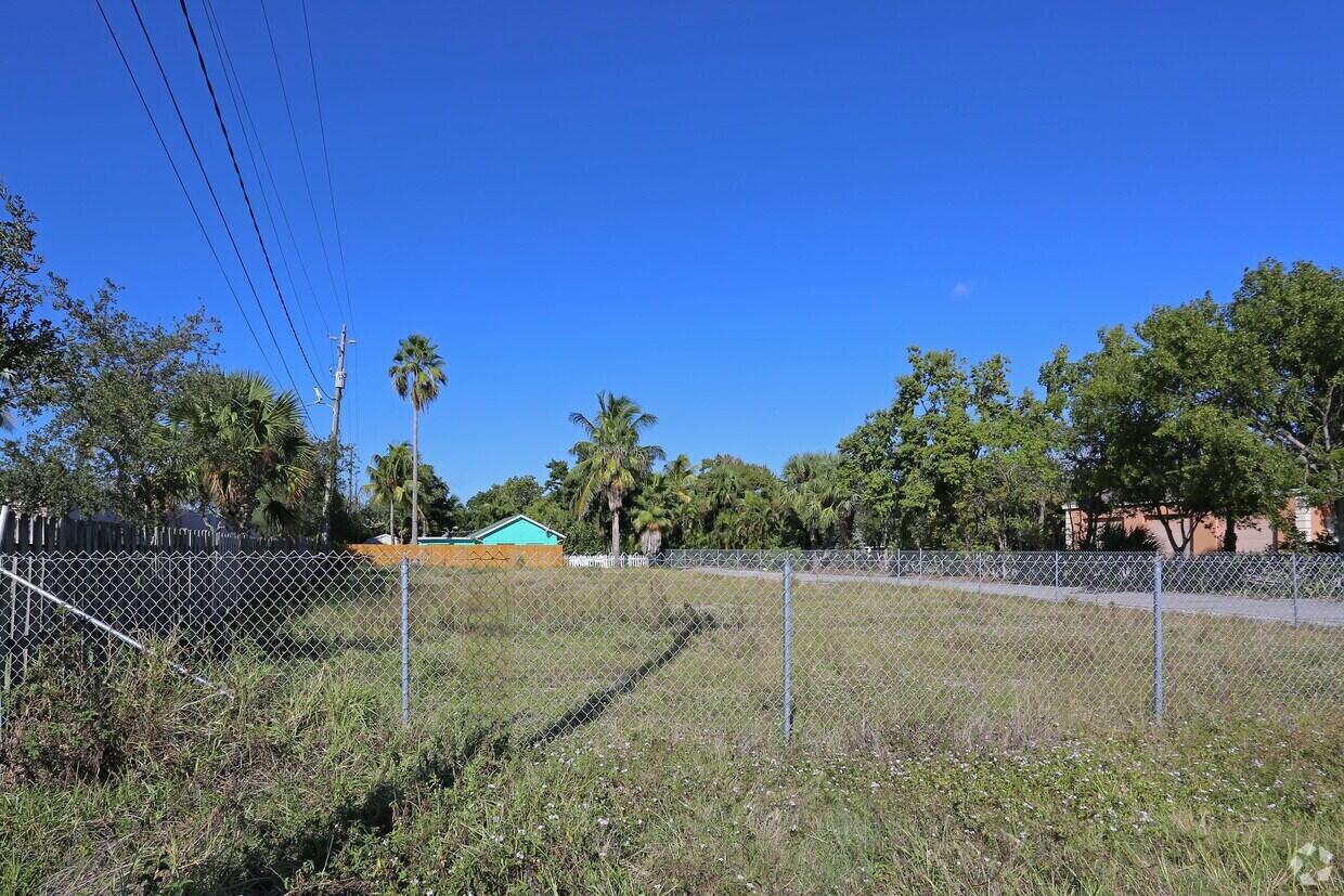 11961 Us Highway 1 Property Photo 3