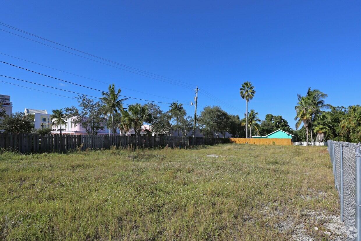 11961 Us Highway 1 Property Photo 4