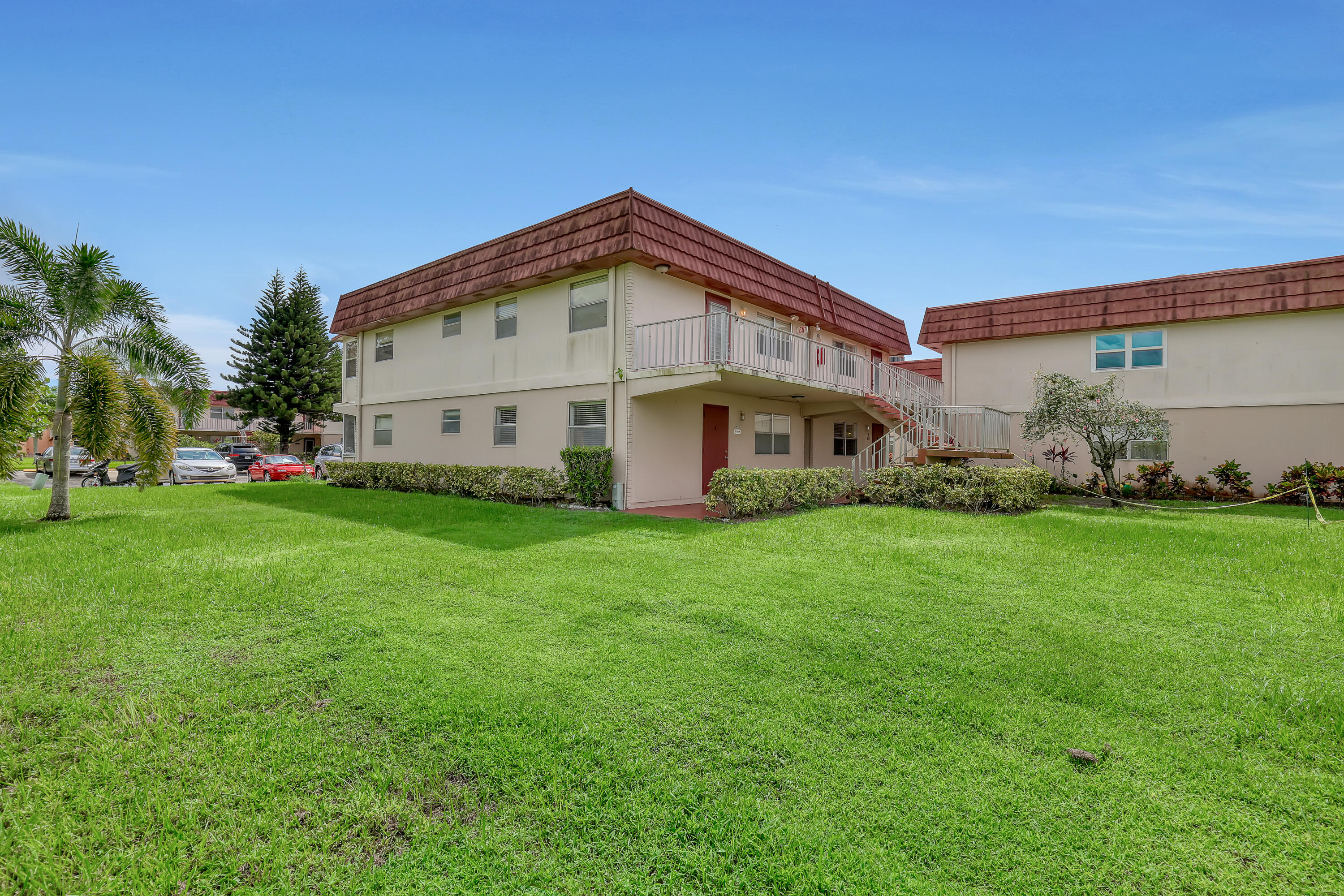 611 Saxony M Park Property Photo 18