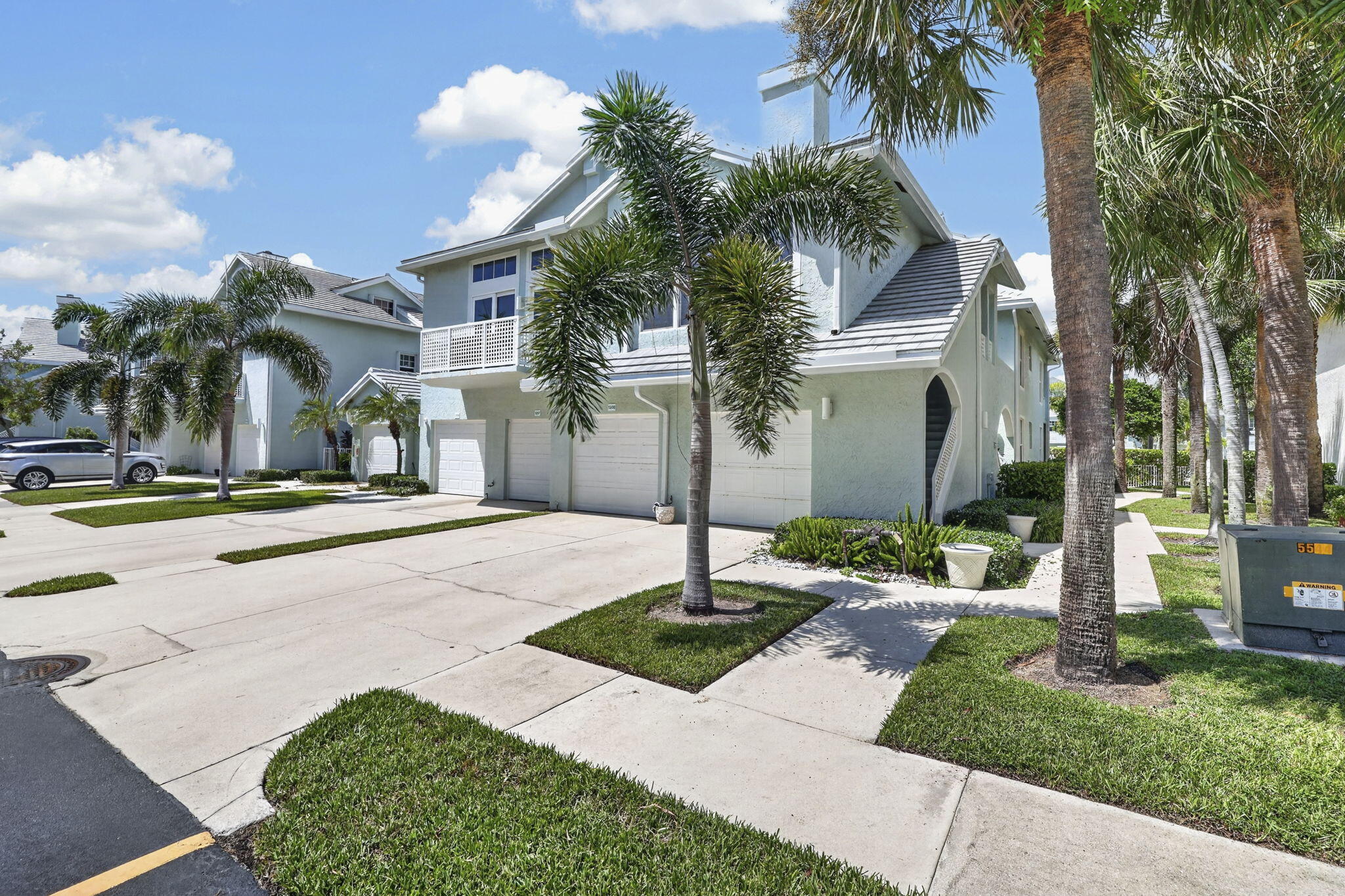 1209 Mainsail 1209 Property Photo 2