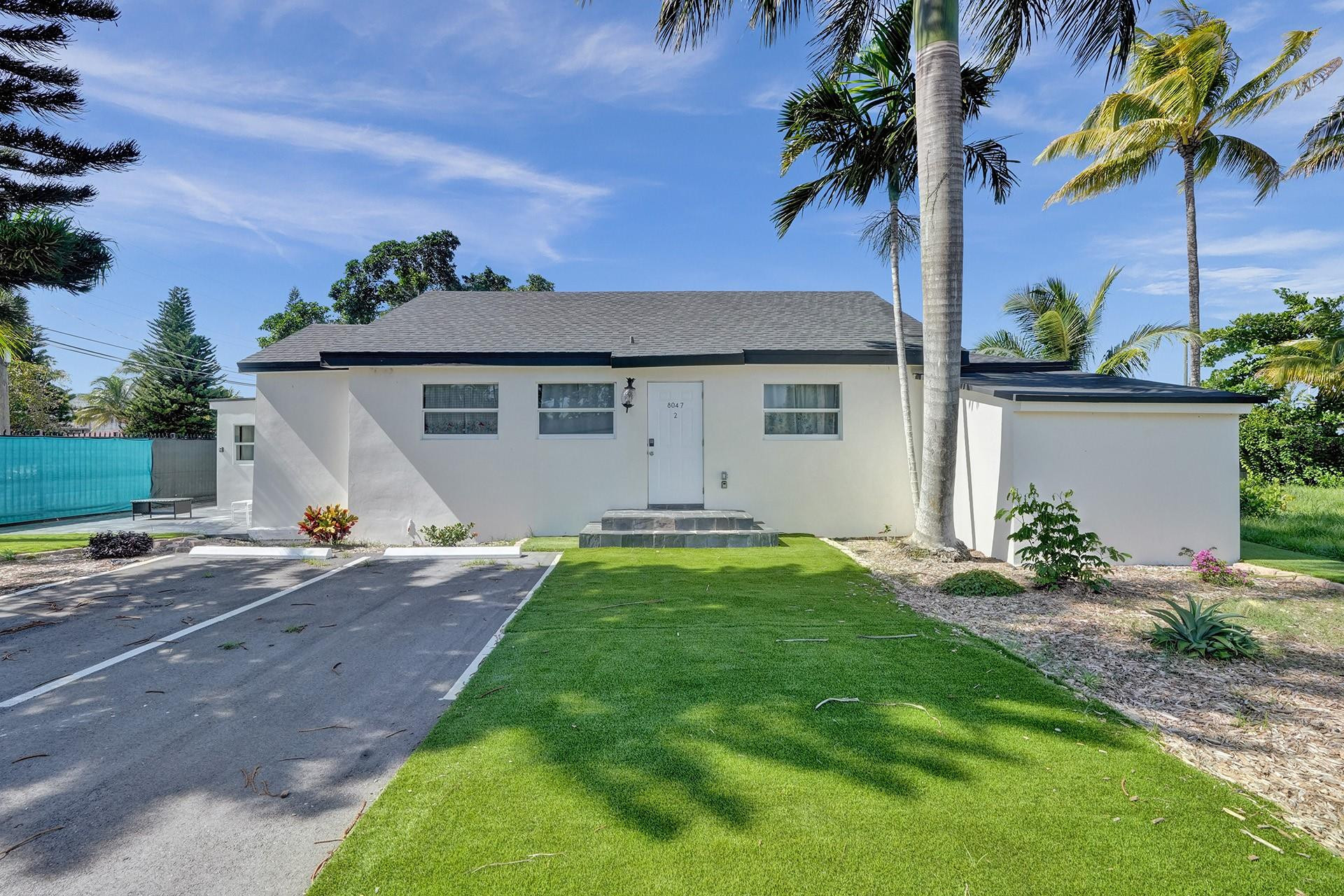 8047 Nw 1st Place Property Photo 1