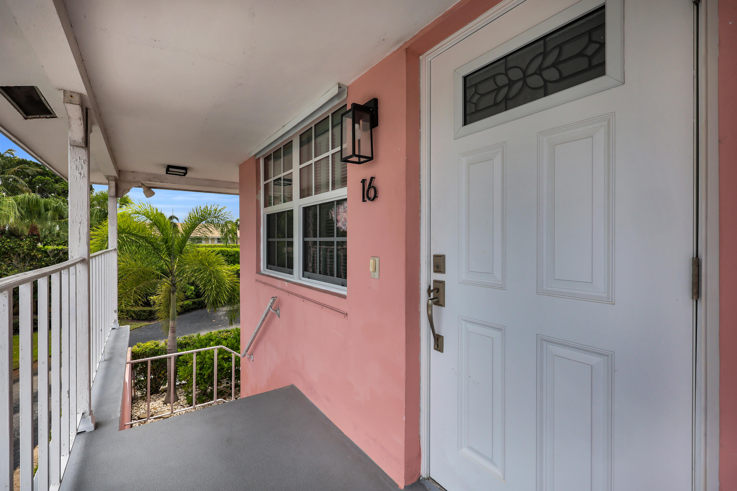 475 Tequesta Drive 16 Property Photo 28