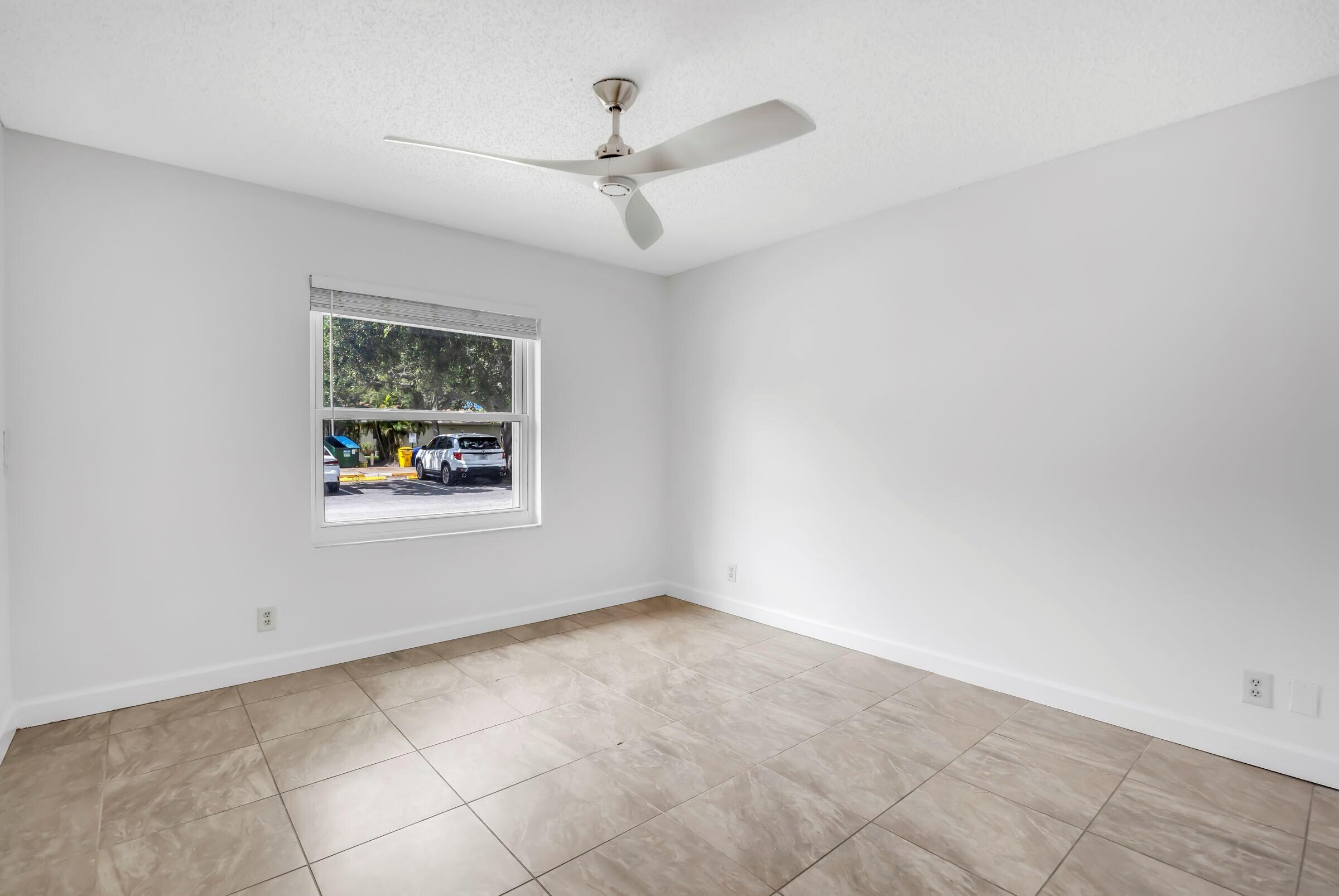 5020 Sanctuary Way C Property Photo 8