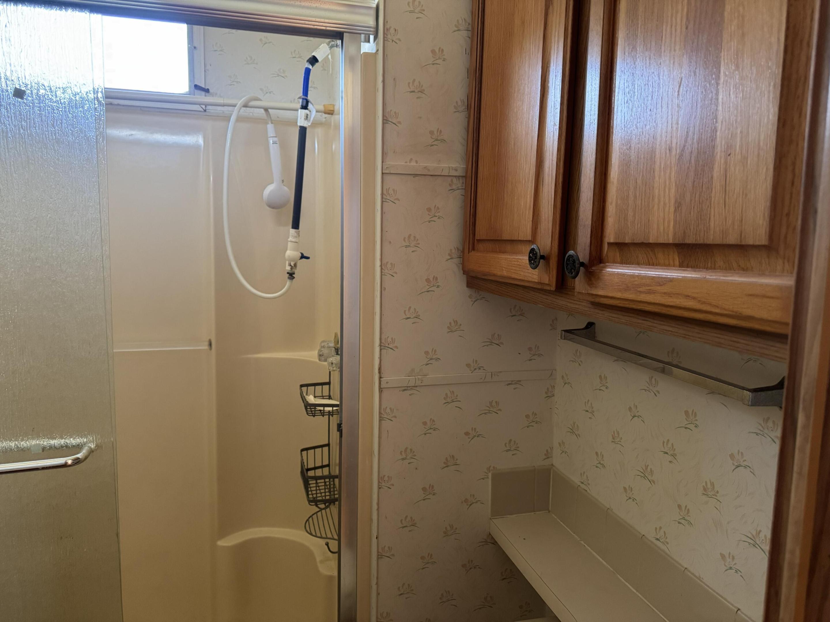 6401 Se 52nd Lane Property Photo 17