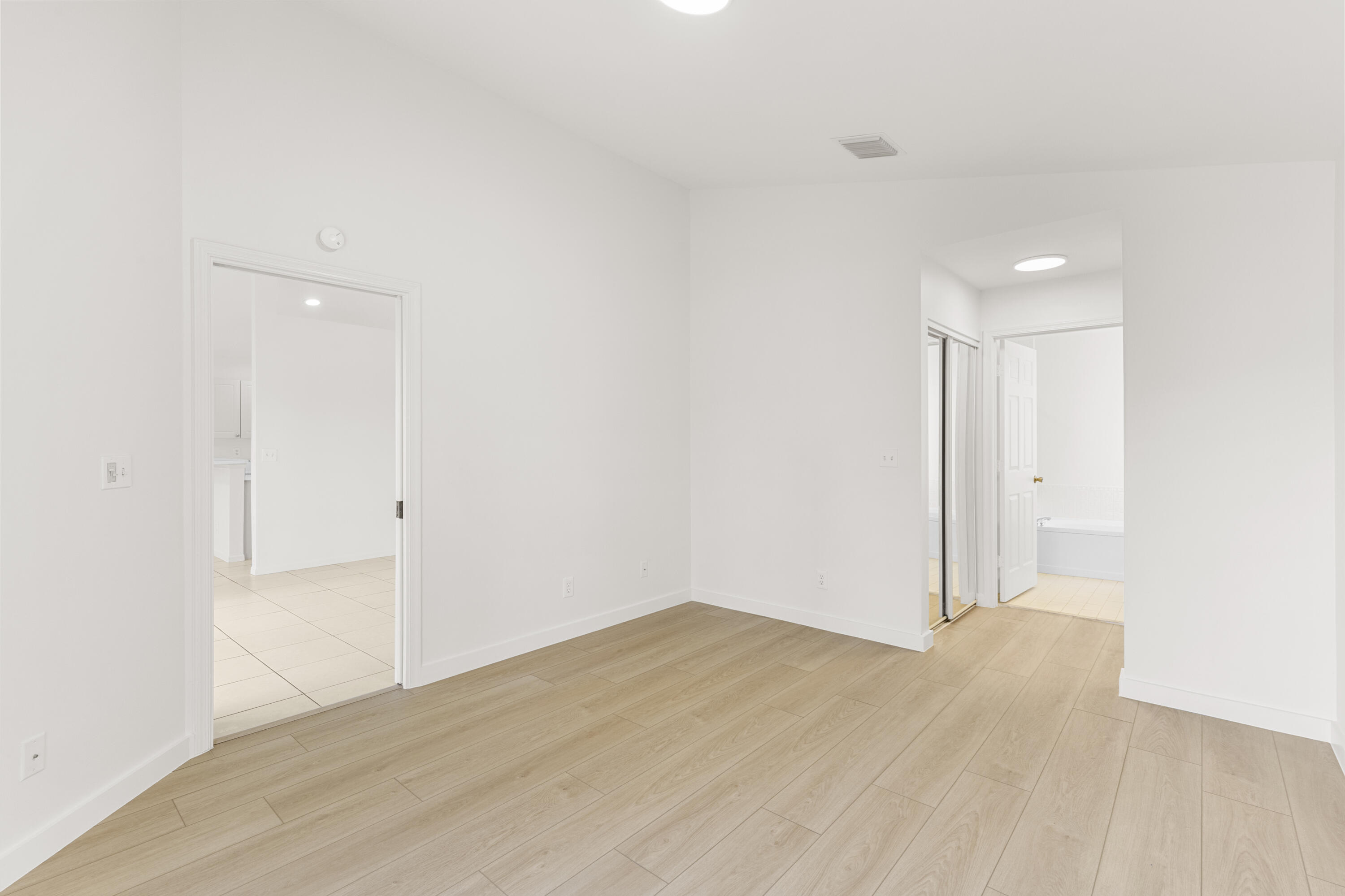 1815 Barnstable Road Property Photo 18