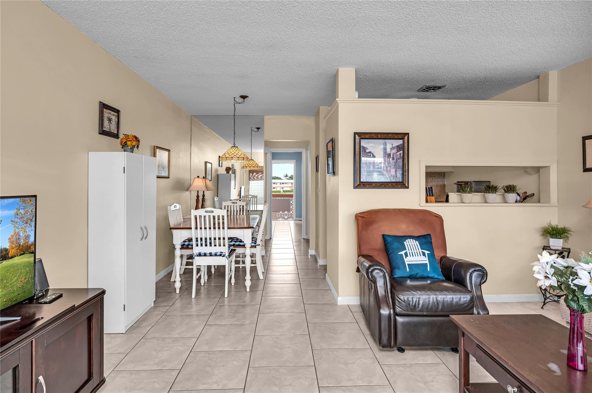 925 Sw 11th Avenue Unit J17 Property Photo 13