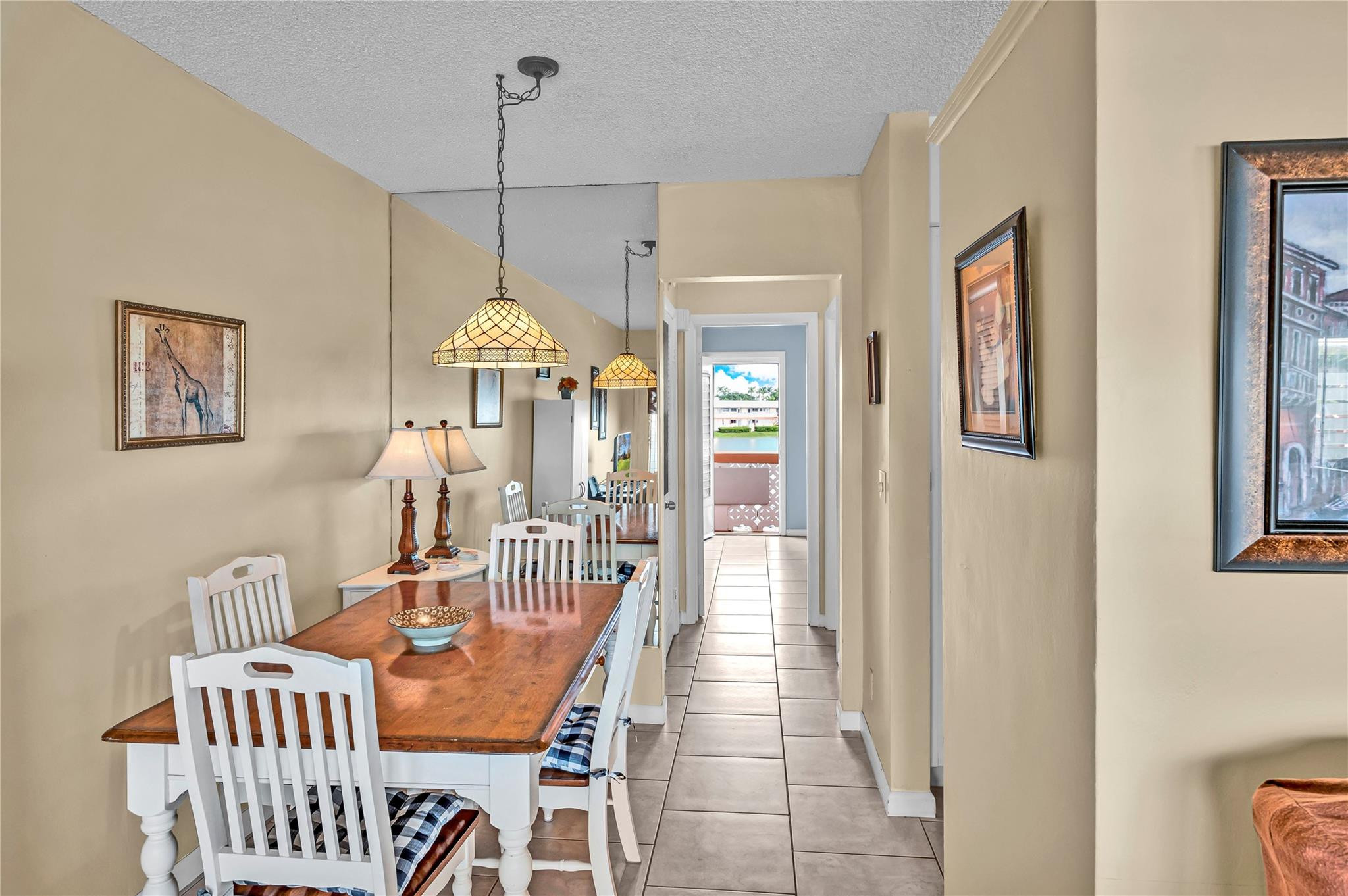 925 Sw 11th Avenue Unit J17 Property Photo 14