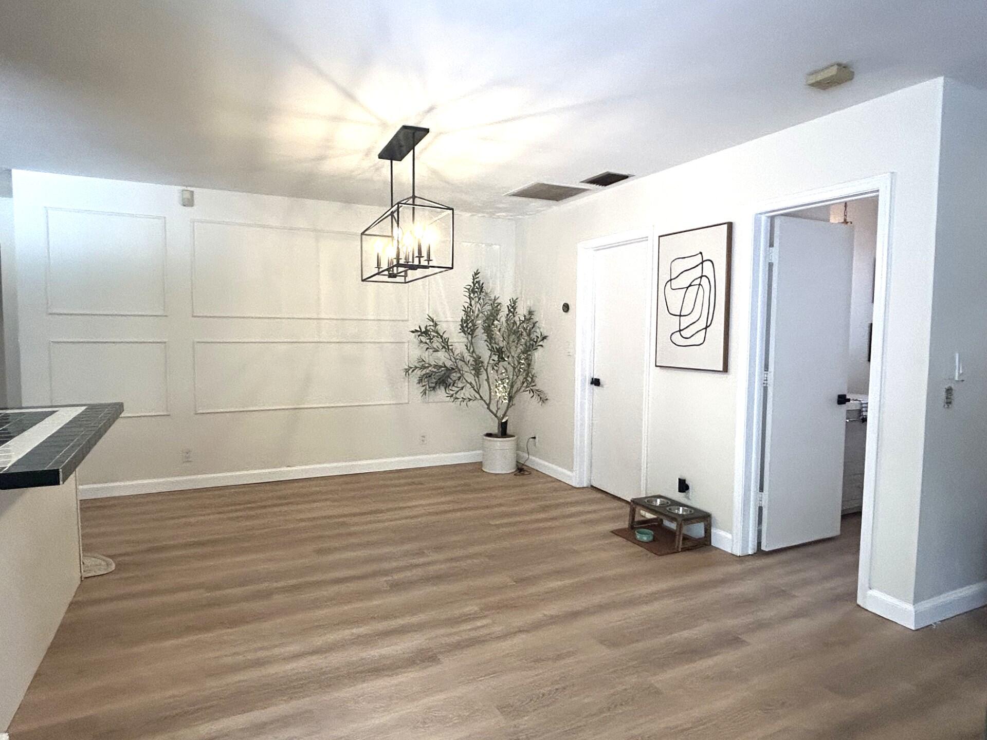 560 S Lake Dasha Drive Property Photo 6