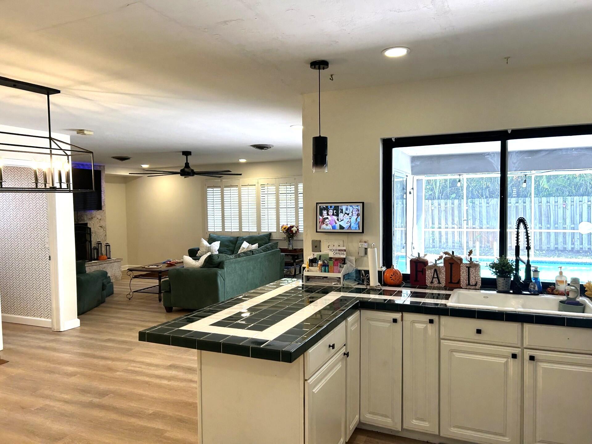 560 S Lake Dasha Drive Property Photo 16