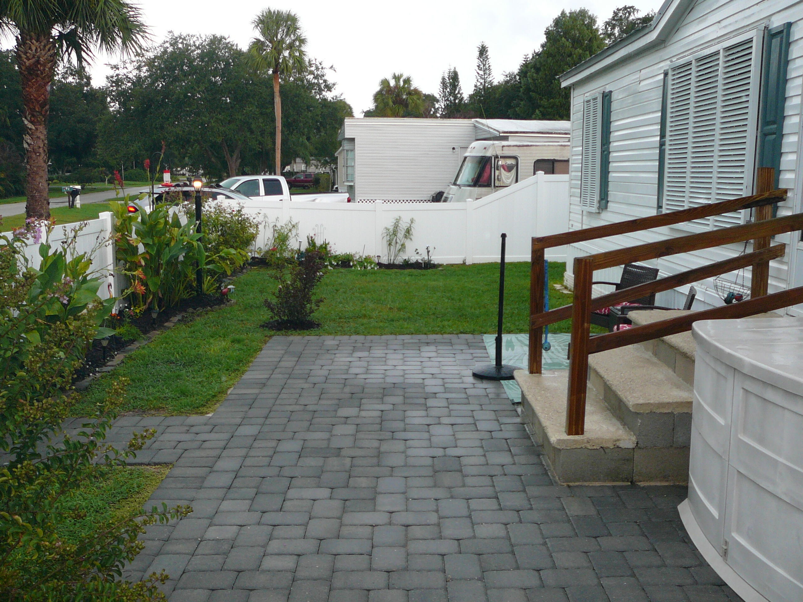 199 Imperial Way Property Photo 4