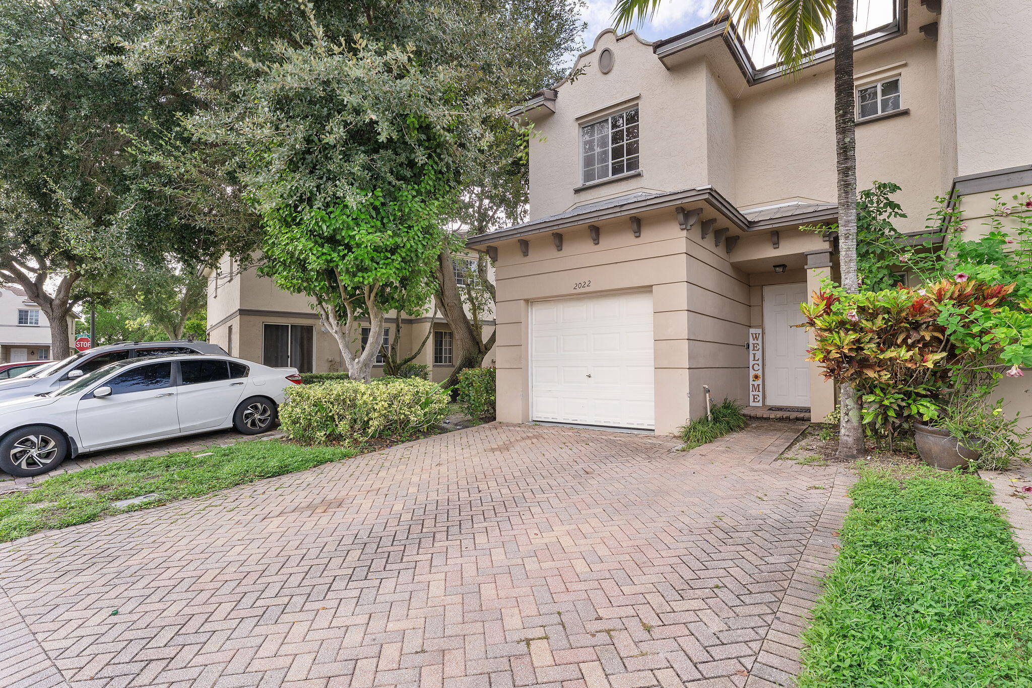 2022 Island Drive Property Photo 17